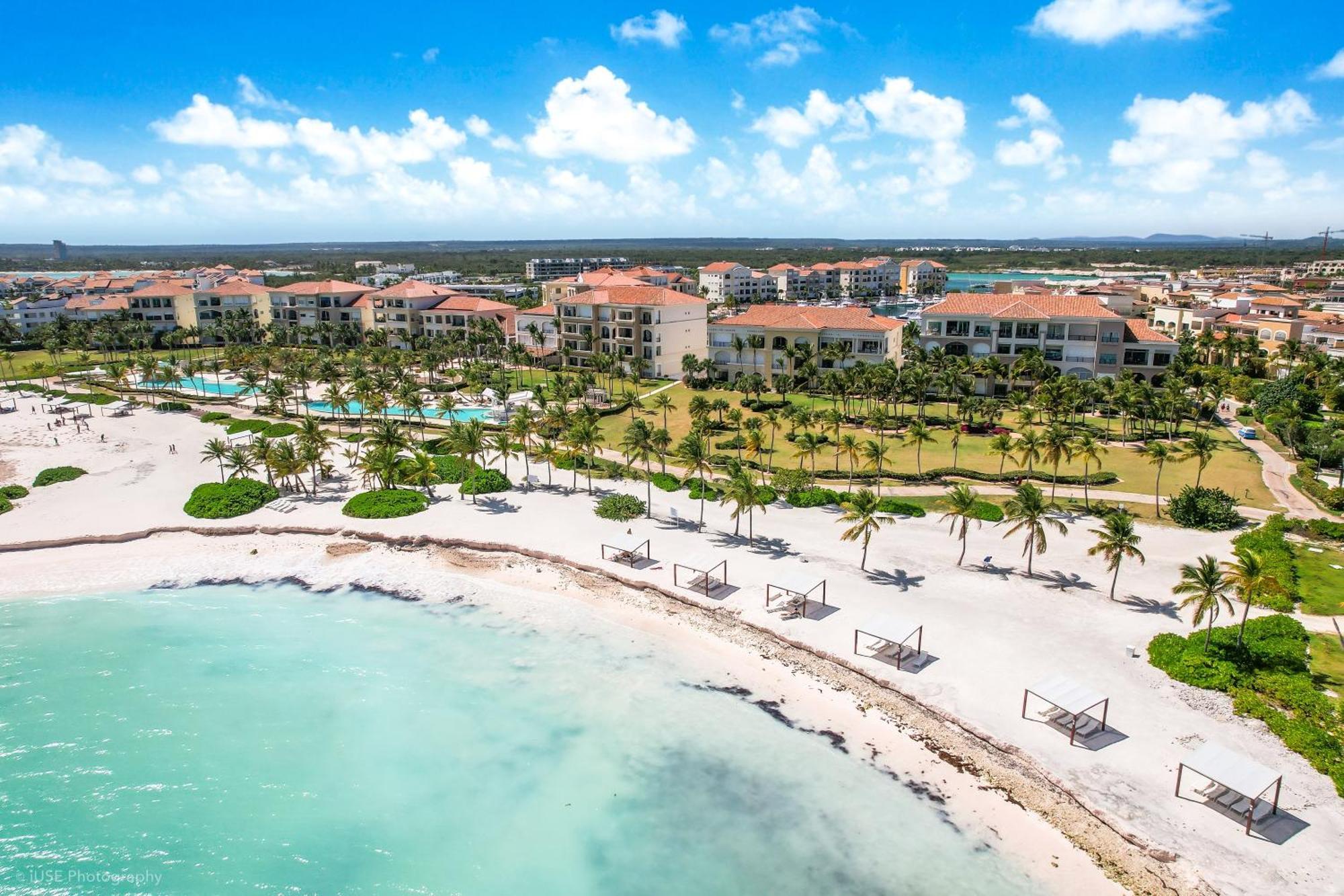 Aqm Beachfront Paradise! 3bdr At Api Beach, Cap Cana Punta Cana