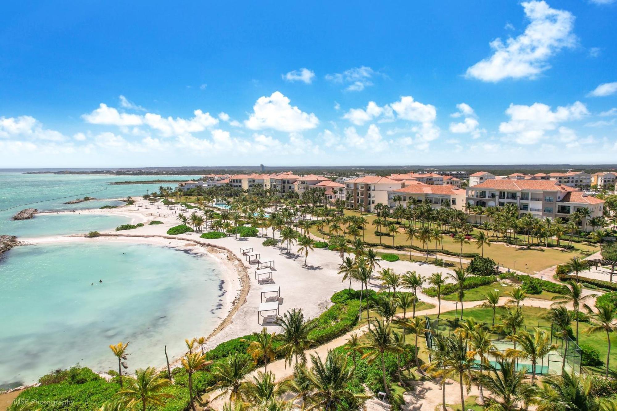 Aqm Beachfront Paradise! 3bdr At Api Beach, Cap Cana *