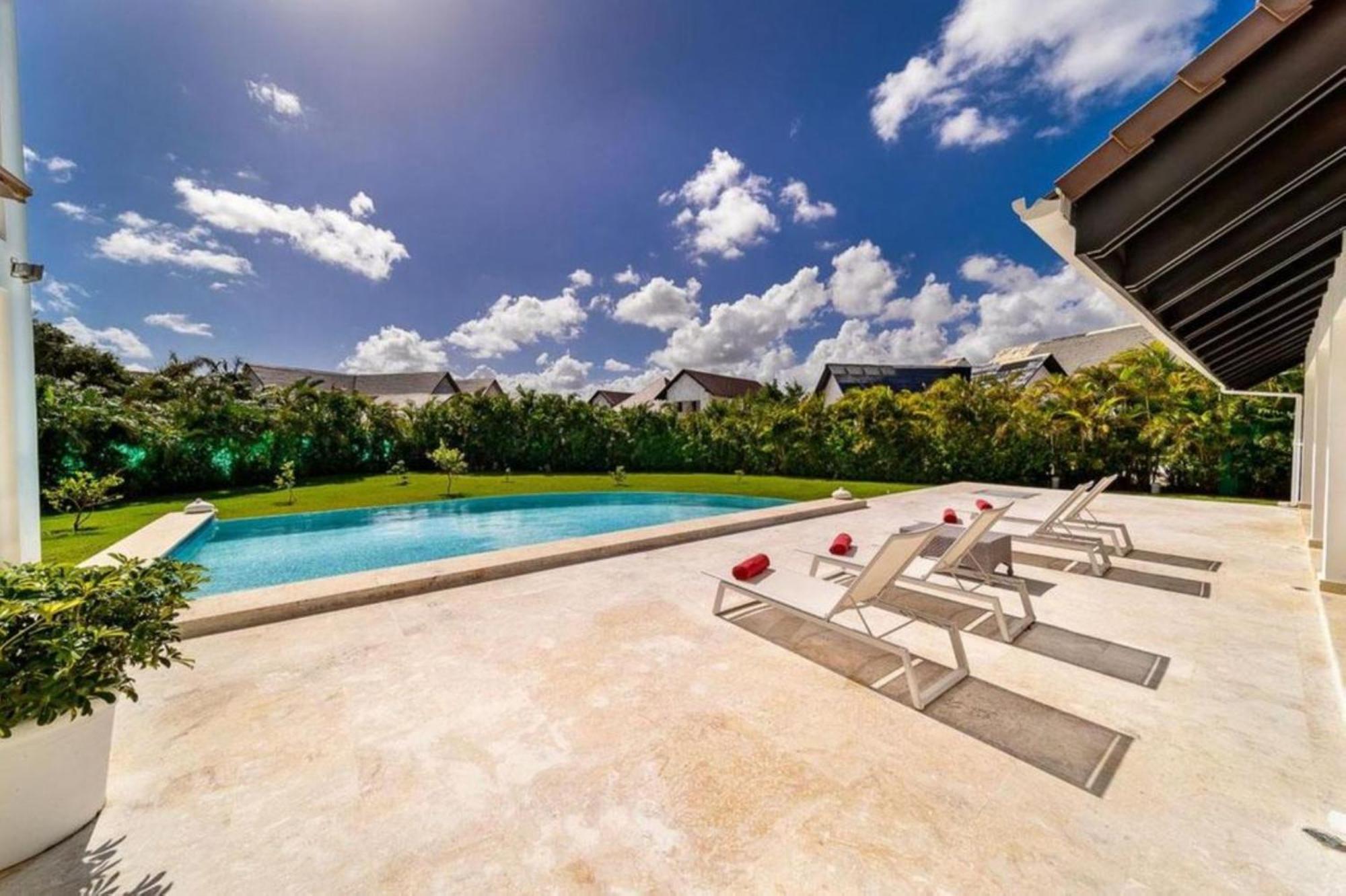 Apartment Stunning And Luxurious In The Beautiful *