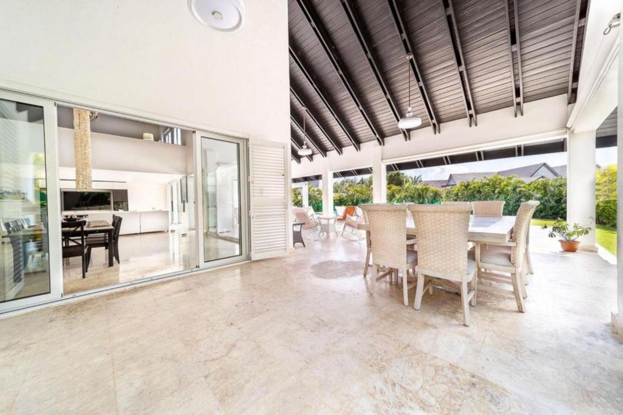 Stunning And Luxurious In The Beautiful Apartment Punta Cana