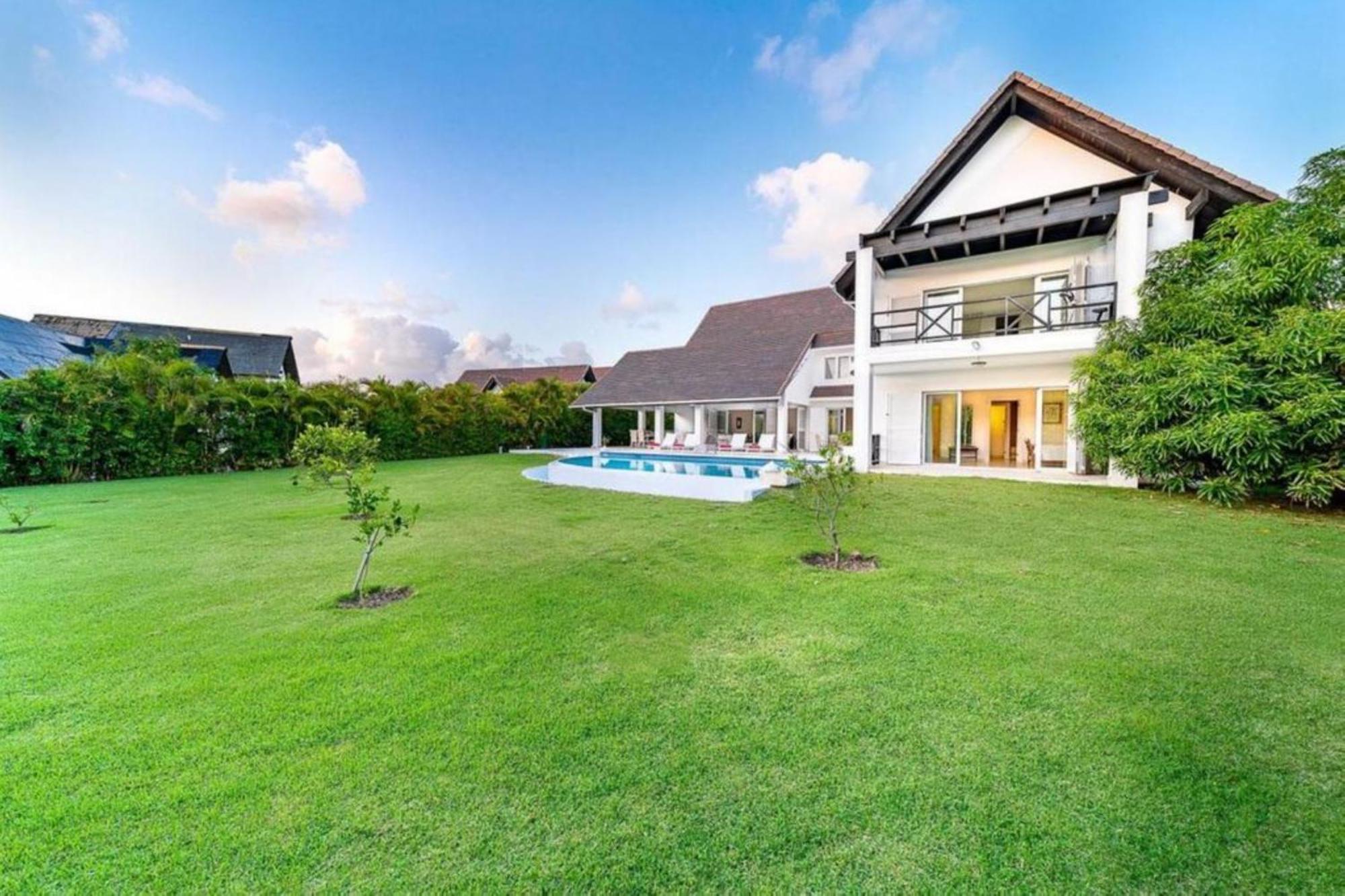 Apartment Stunning And Luxurious In The Beautiful
