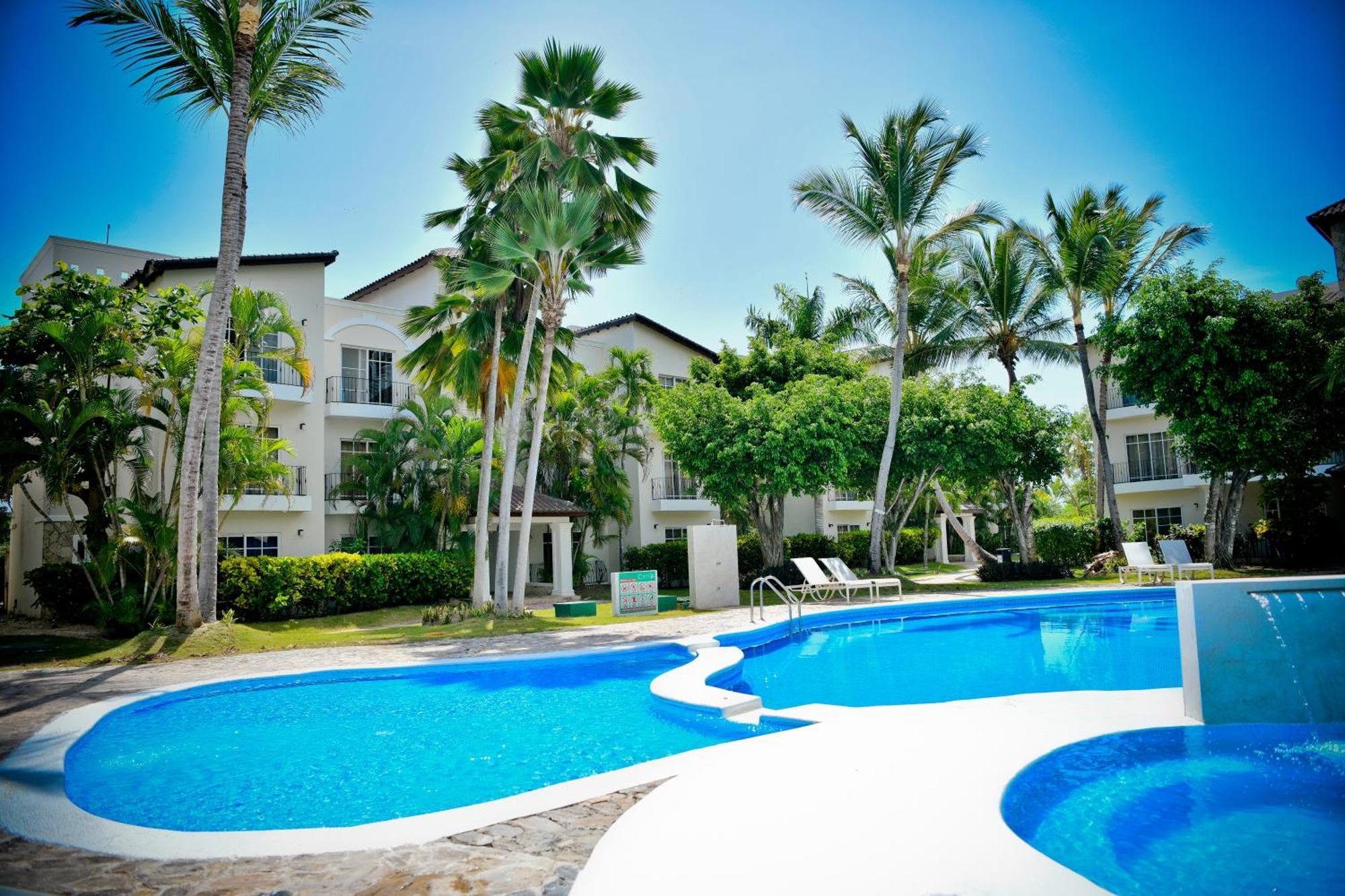 White Sands - Pool-jacuzzi