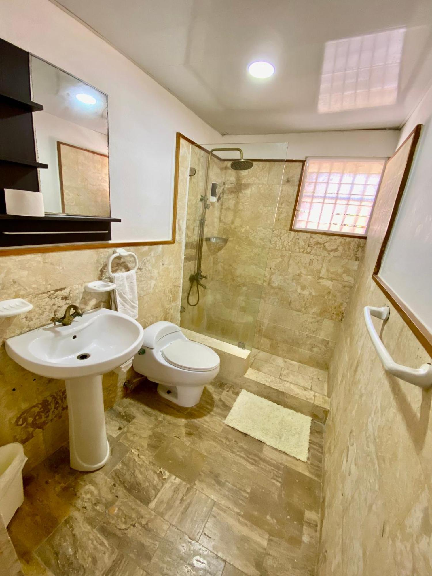 Apartamento Madonna Pool Corales