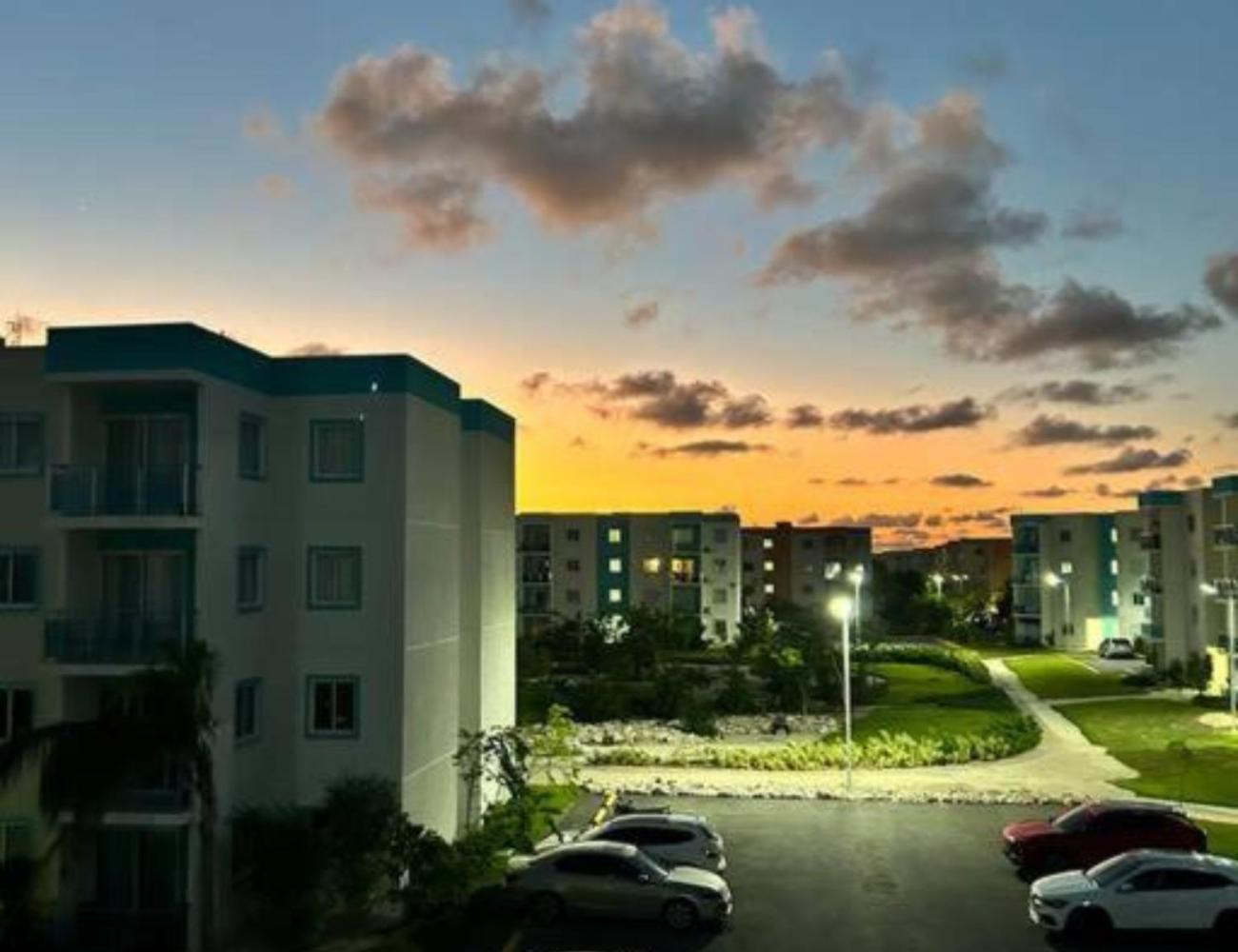 Apartment Relaxing Ii, Punta Cana, Modern, Near Beaches, *