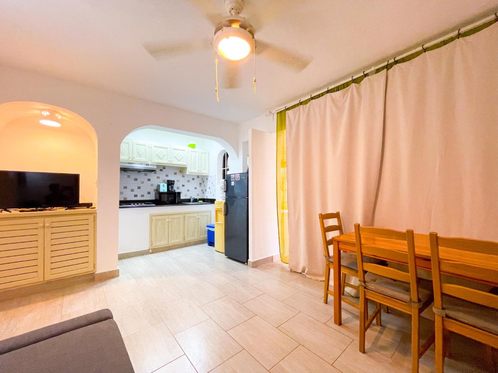 Sunny Seascape & Aparts Wifi Bbq Los Corales Bavaro Beach Club & Spa Apartment