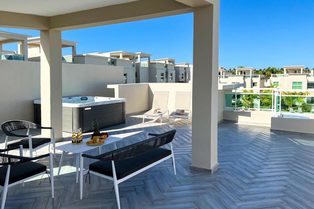 Playa Palmera Aparthotel *