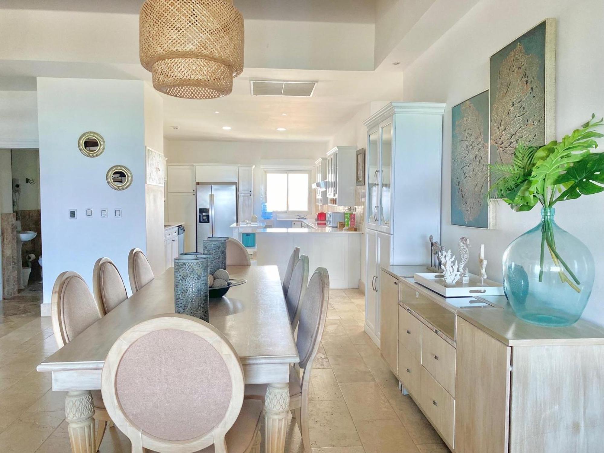 Beautiful Beachfront Penthouse At Cap Cana *