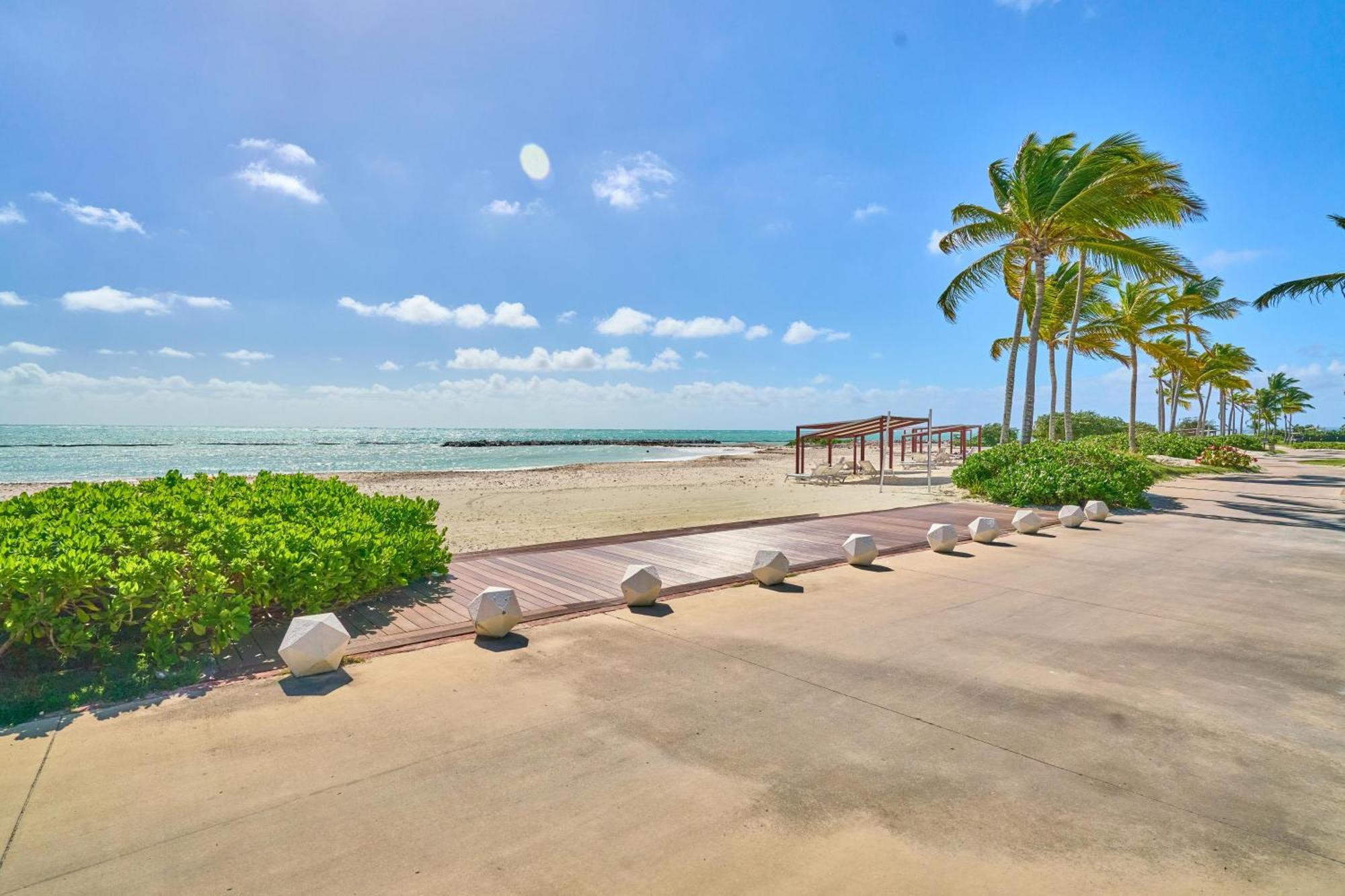 Apartment New! Serene Beachfront At Cap Cana