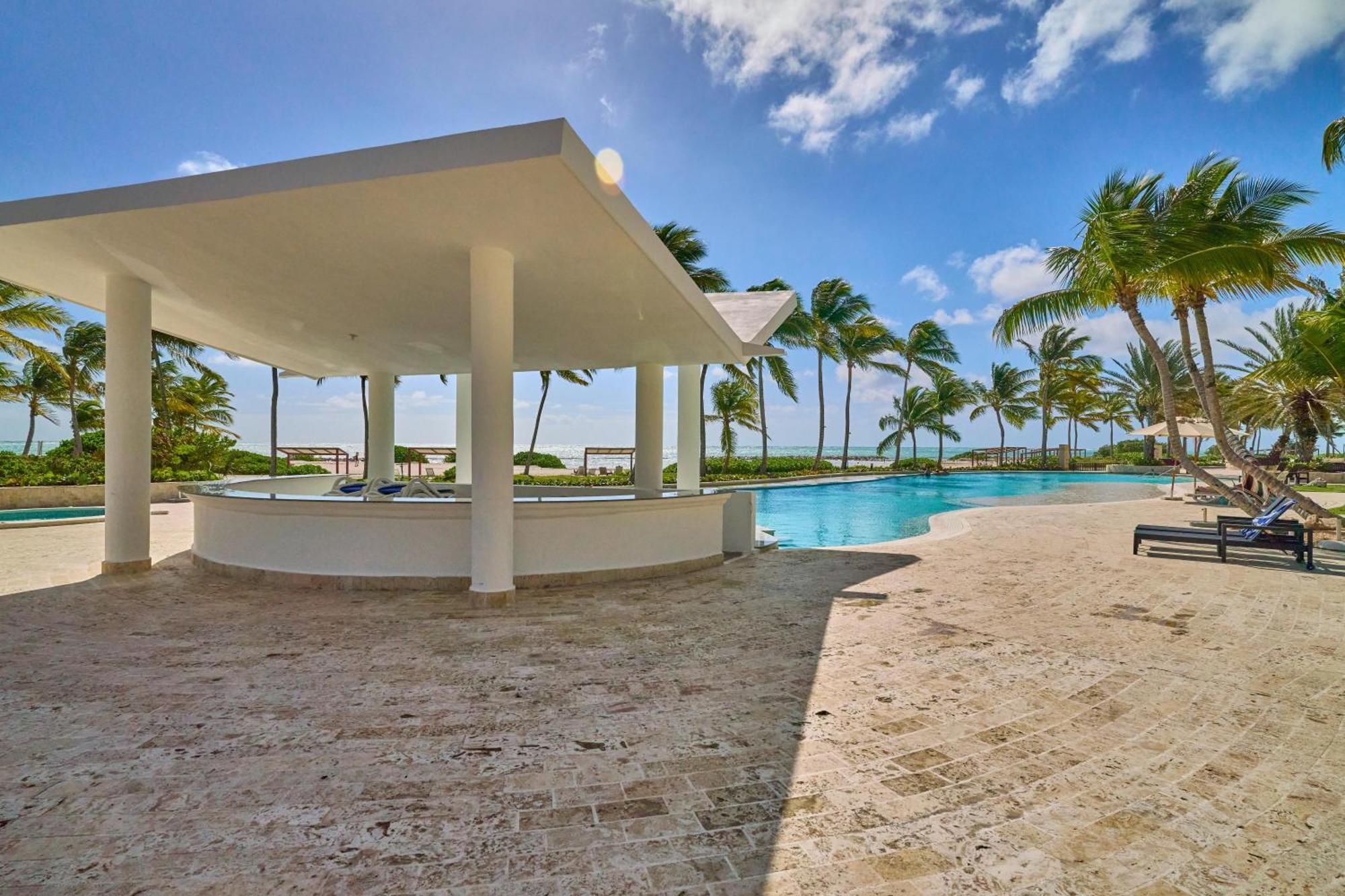 New! Serene Beachfront At Cap Cana Apartment *