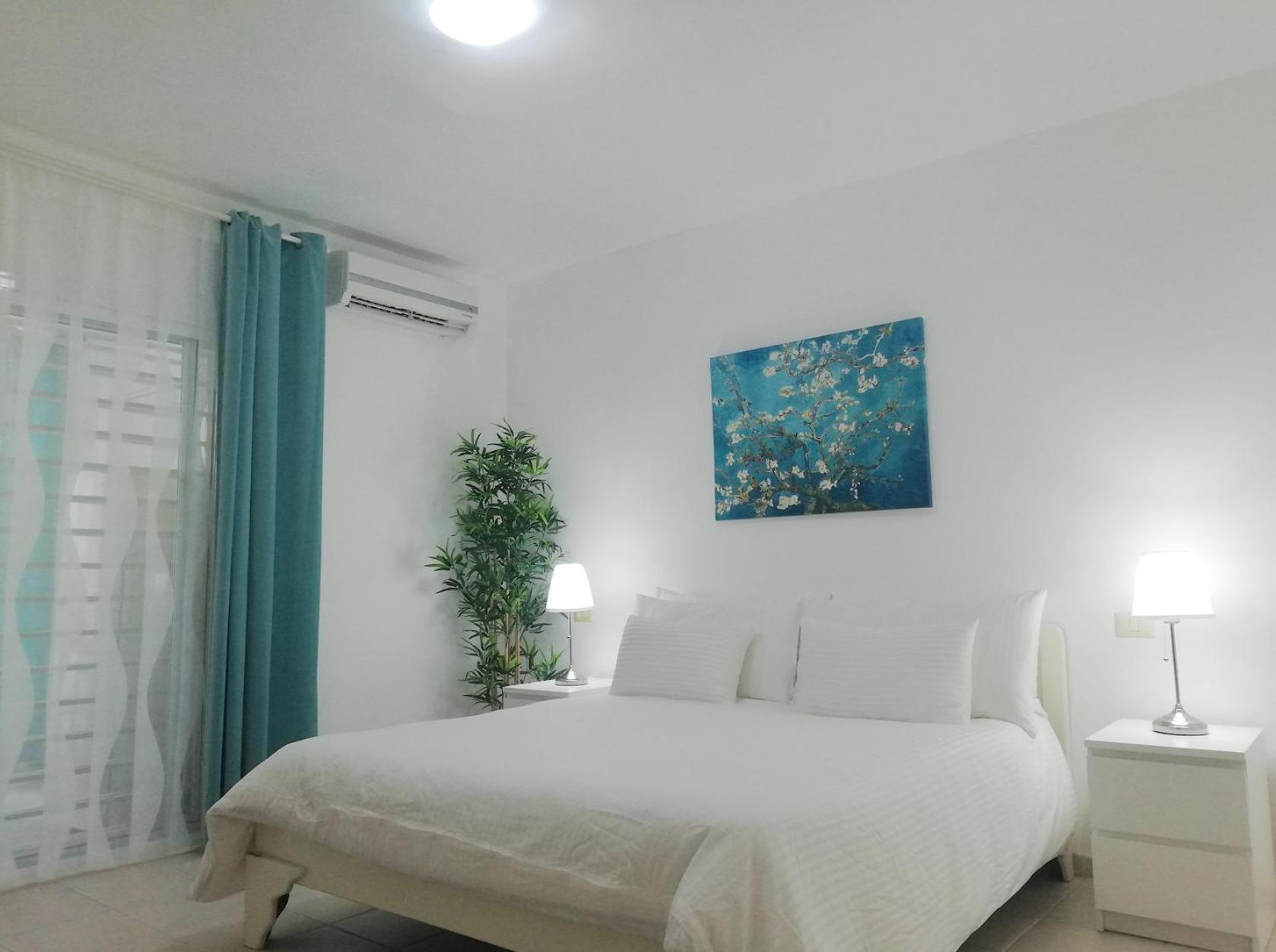 Hotel Sol Caribe - Playa Los Corales - Beach Club, Wifi, Swimming Pool 5*