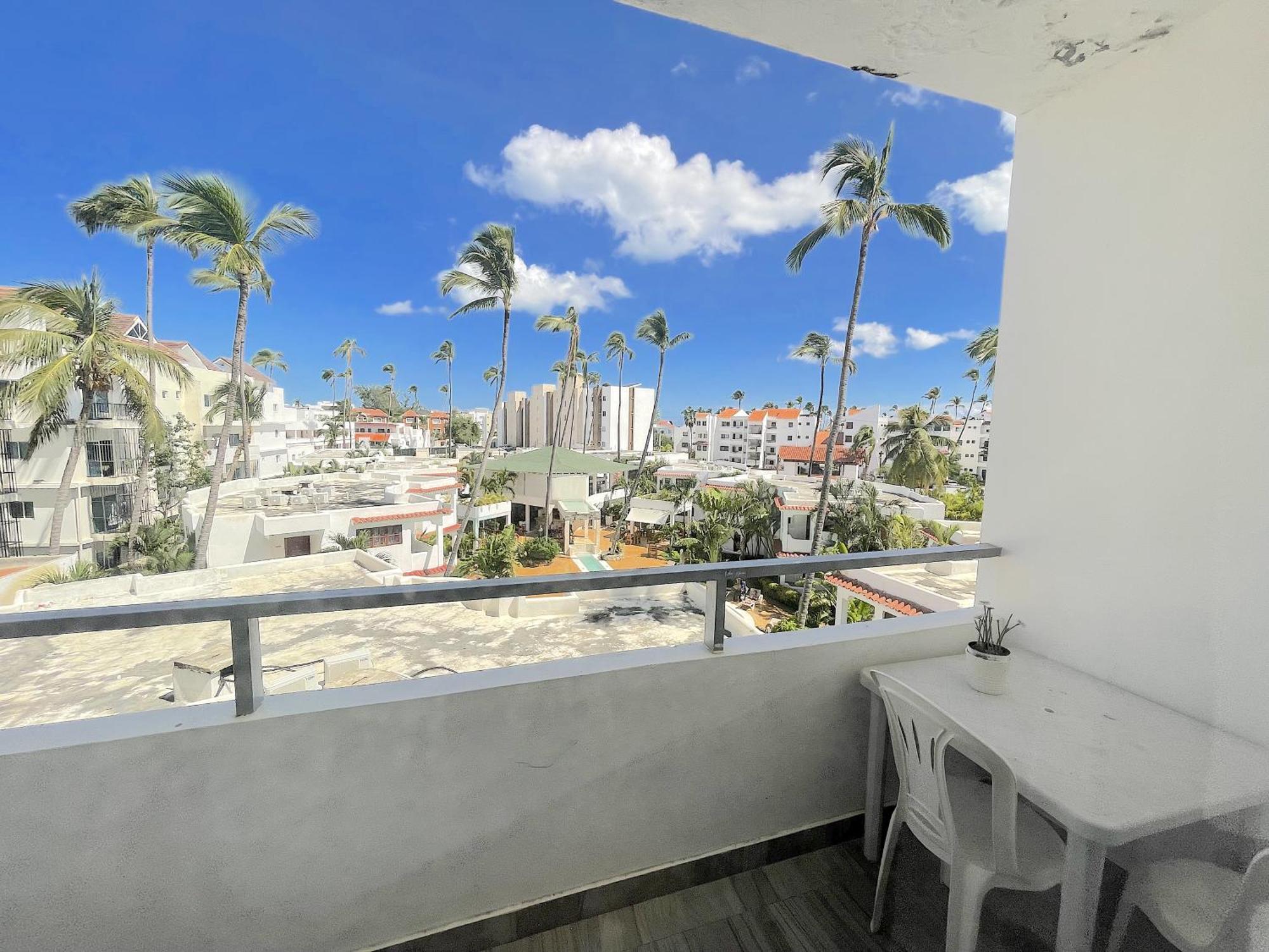 Apartamento Ducassi & Beach - Playa Bavaro - Wifi - Parking - Rooftop Pool & Spa  *