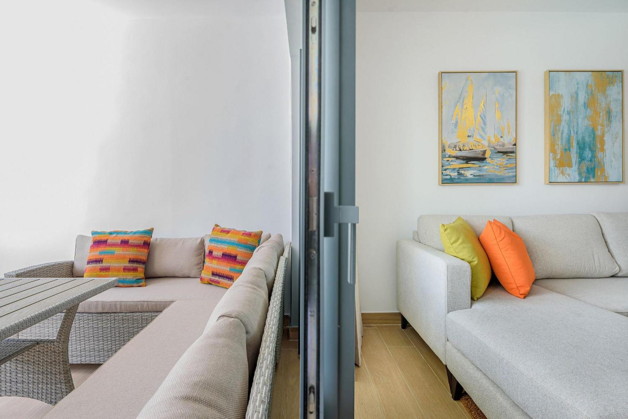 Apartment Beauty Pool Views With Gym Close To The Punta Cana