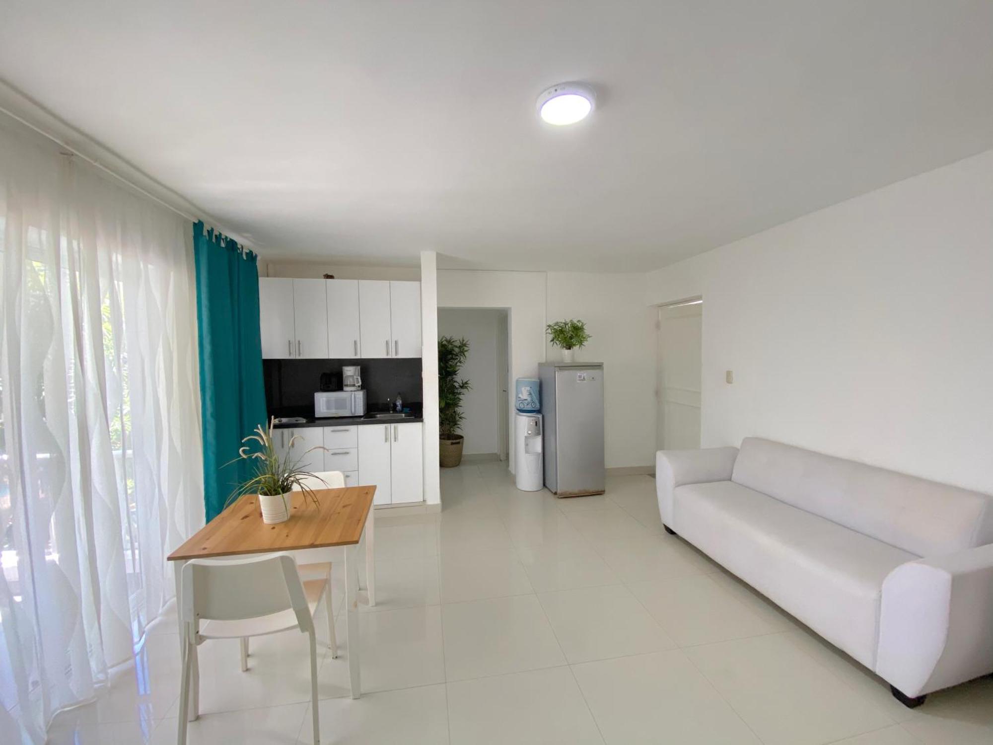 Sol Caribe - Playa Los Corales - Beach Club, Wifi, Swimming Pool Hotel