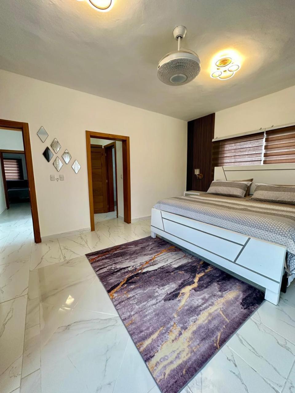 Yakimel Airbnb Villa *