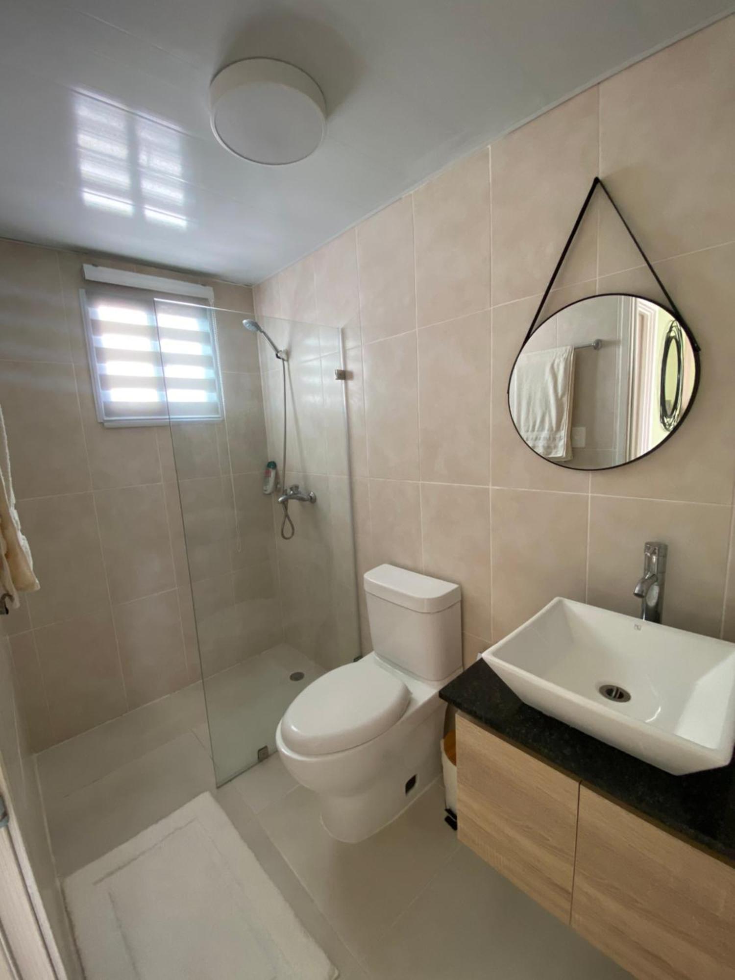 Apartment Two Beds Close To The Airport In Rd *