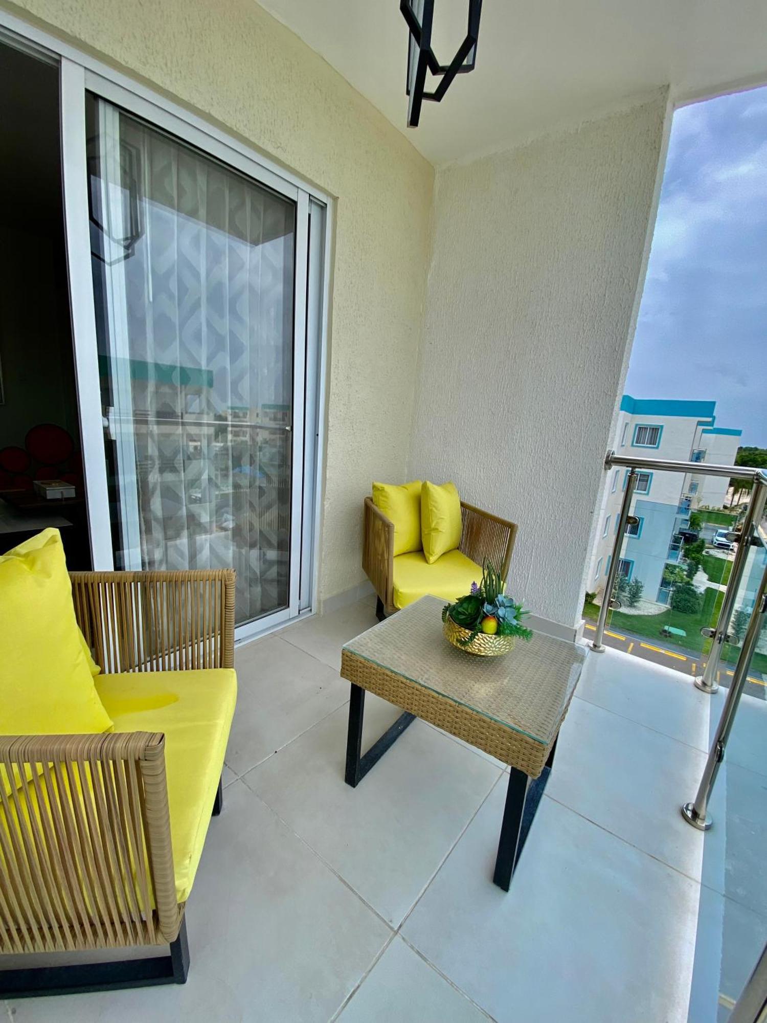 Two Beds Close To The Airport In Rd *