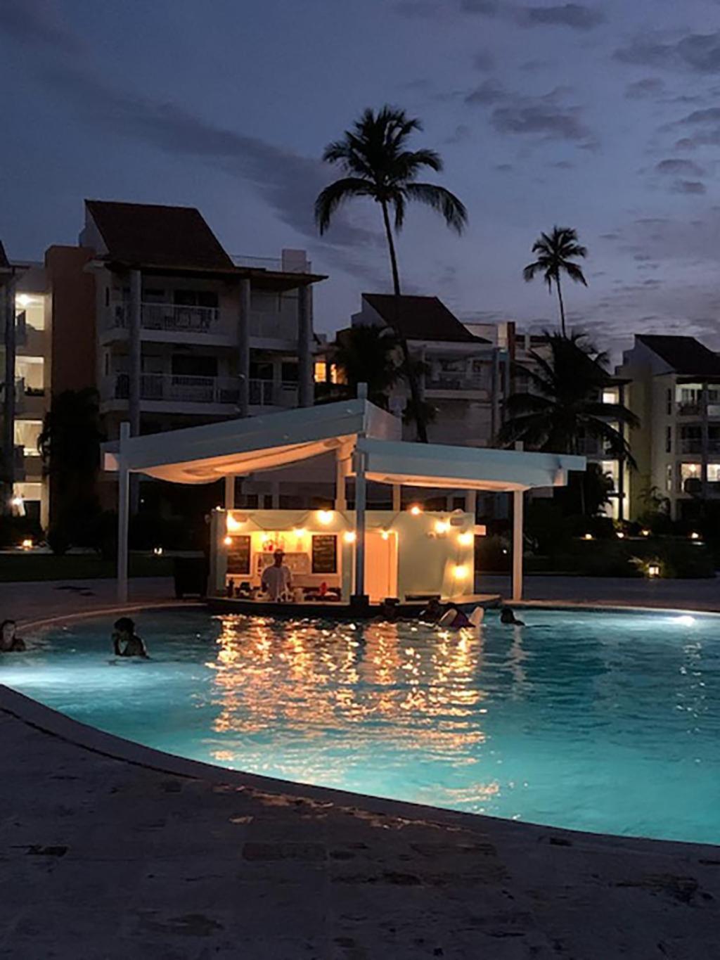 Apartamento Ocean Views & Private Beach! Luxury 4bdr Getaway Punta Cana