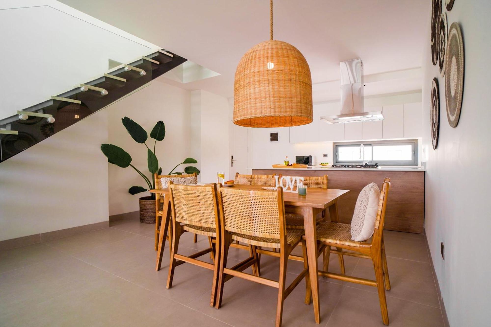 Spectacular Penthouse With Ocean Views Apartment *