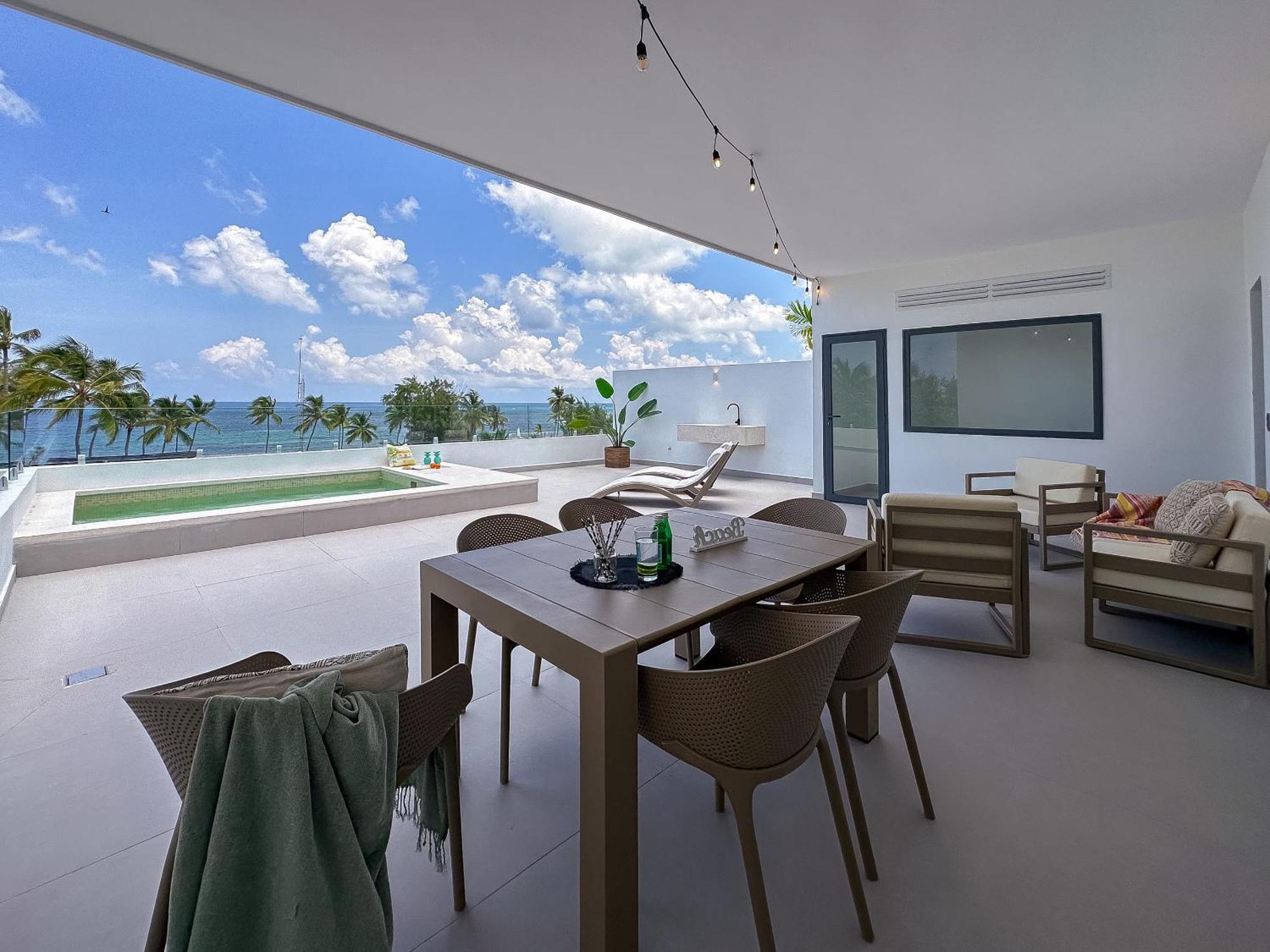 Spectacular Penthouse With Ocean Views