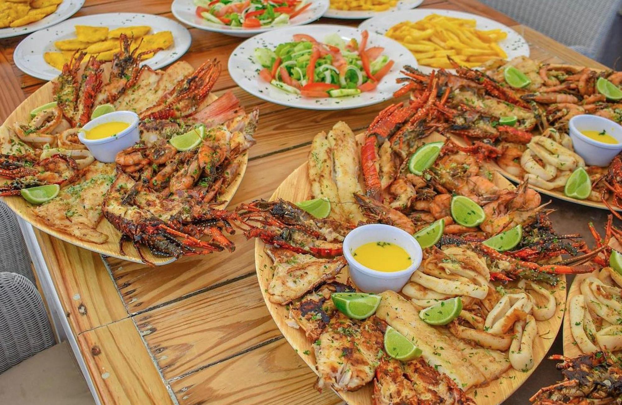 Hotel Vacation With Rooftop Pool, Beach Club, Restaurants - Playa Los Corales Punta Cana