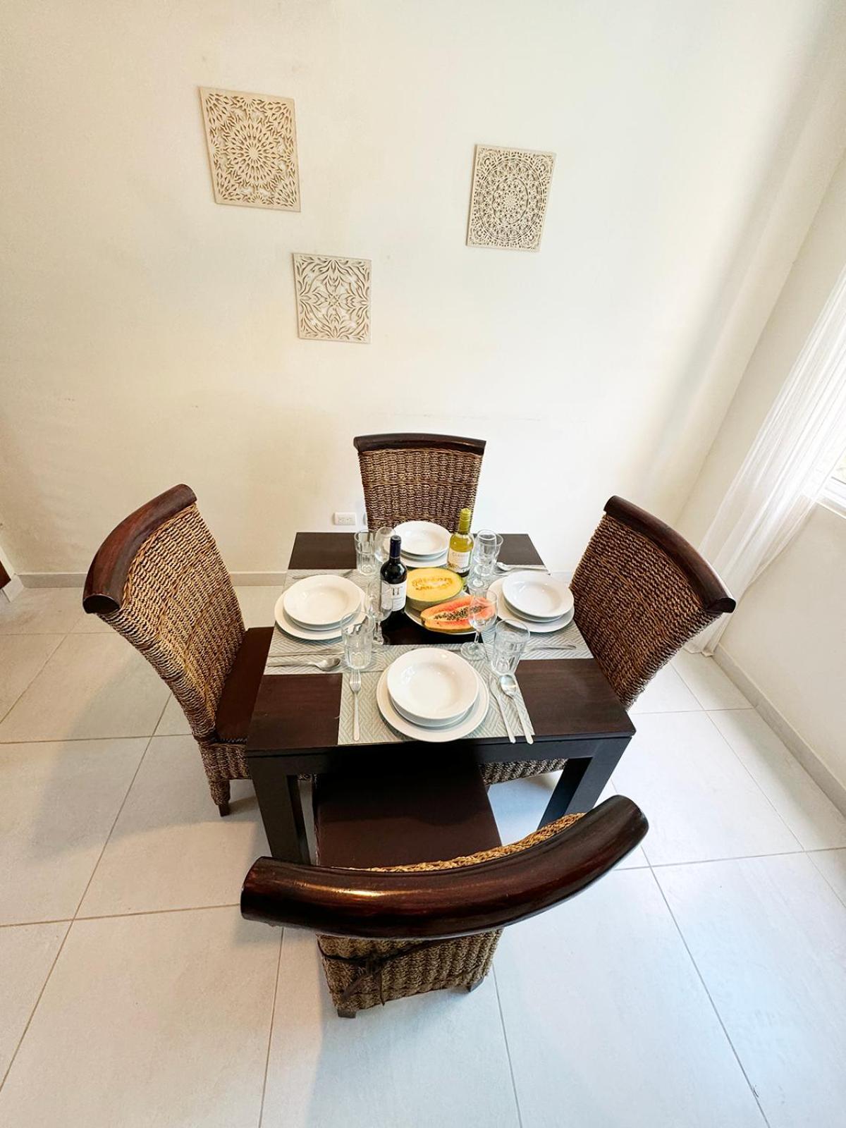 Tropical 2 Bedroon In Corales Apartment *