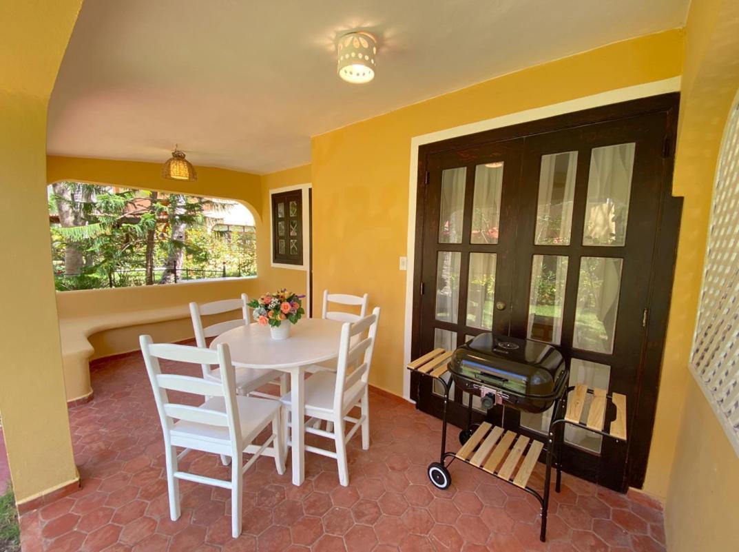 & Los Corales Beach, Pool, Beach Club&spa