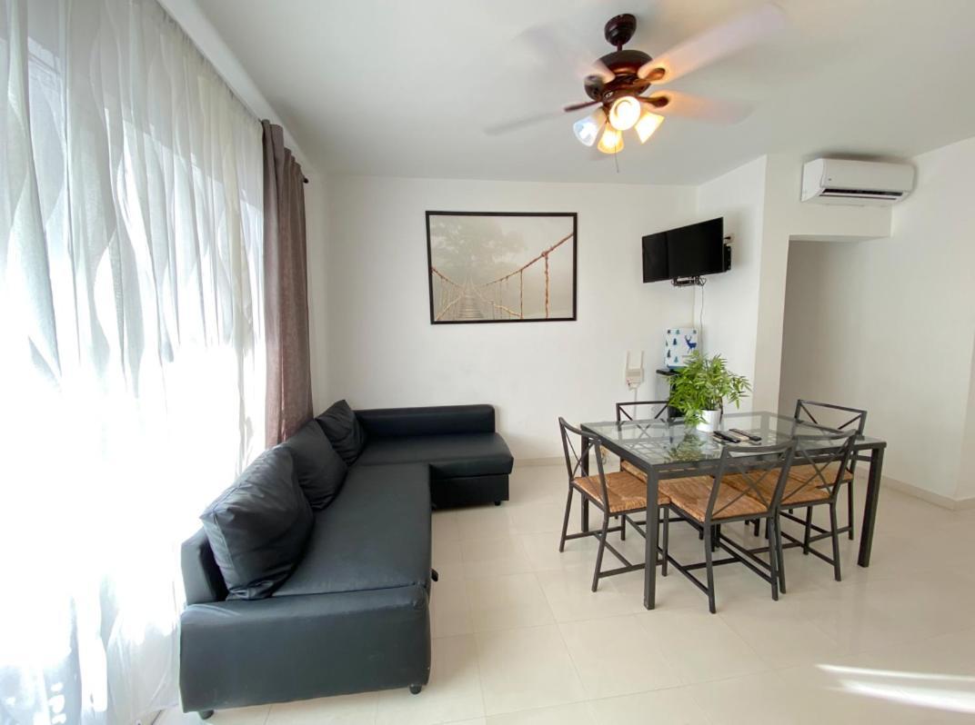 & Los Corales Beach, Pool, Beach Club&spa Apartamento *