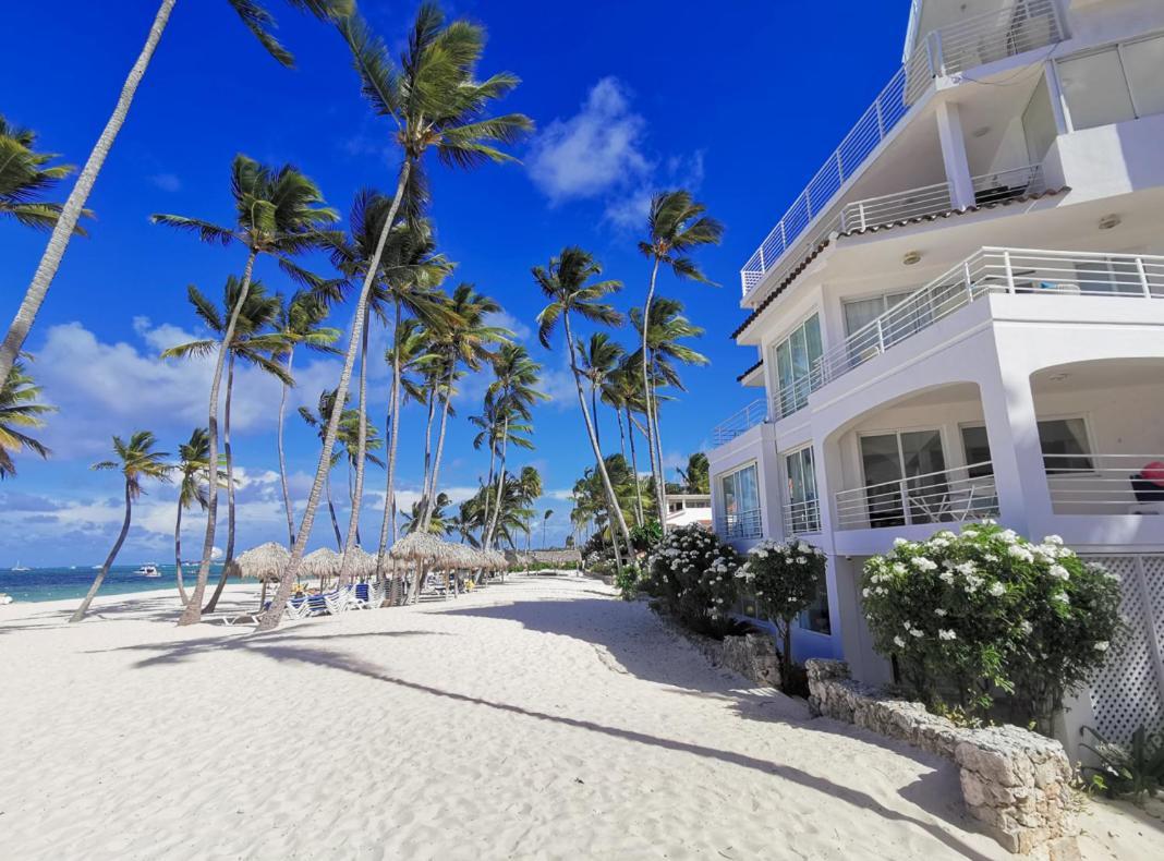 & Los Corales Beach, Pool, Beach Club&spa *