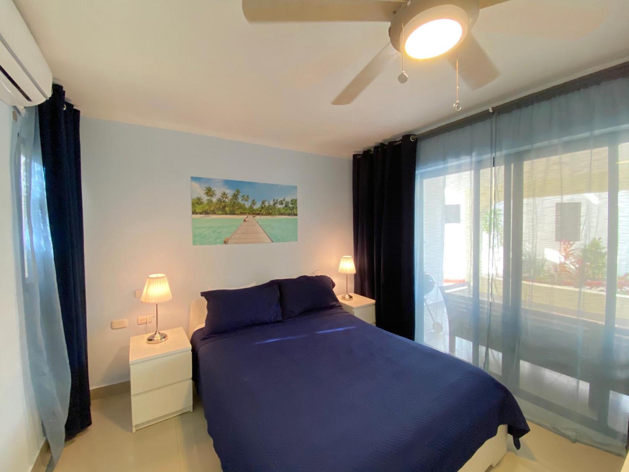 & Los Corales Beach, Pool, Beach Club&spa *