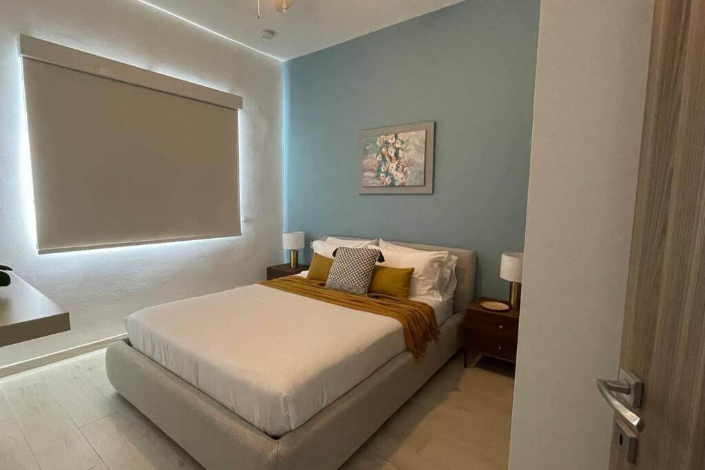 Apartamento Brand New 3bdr Playa Coral *