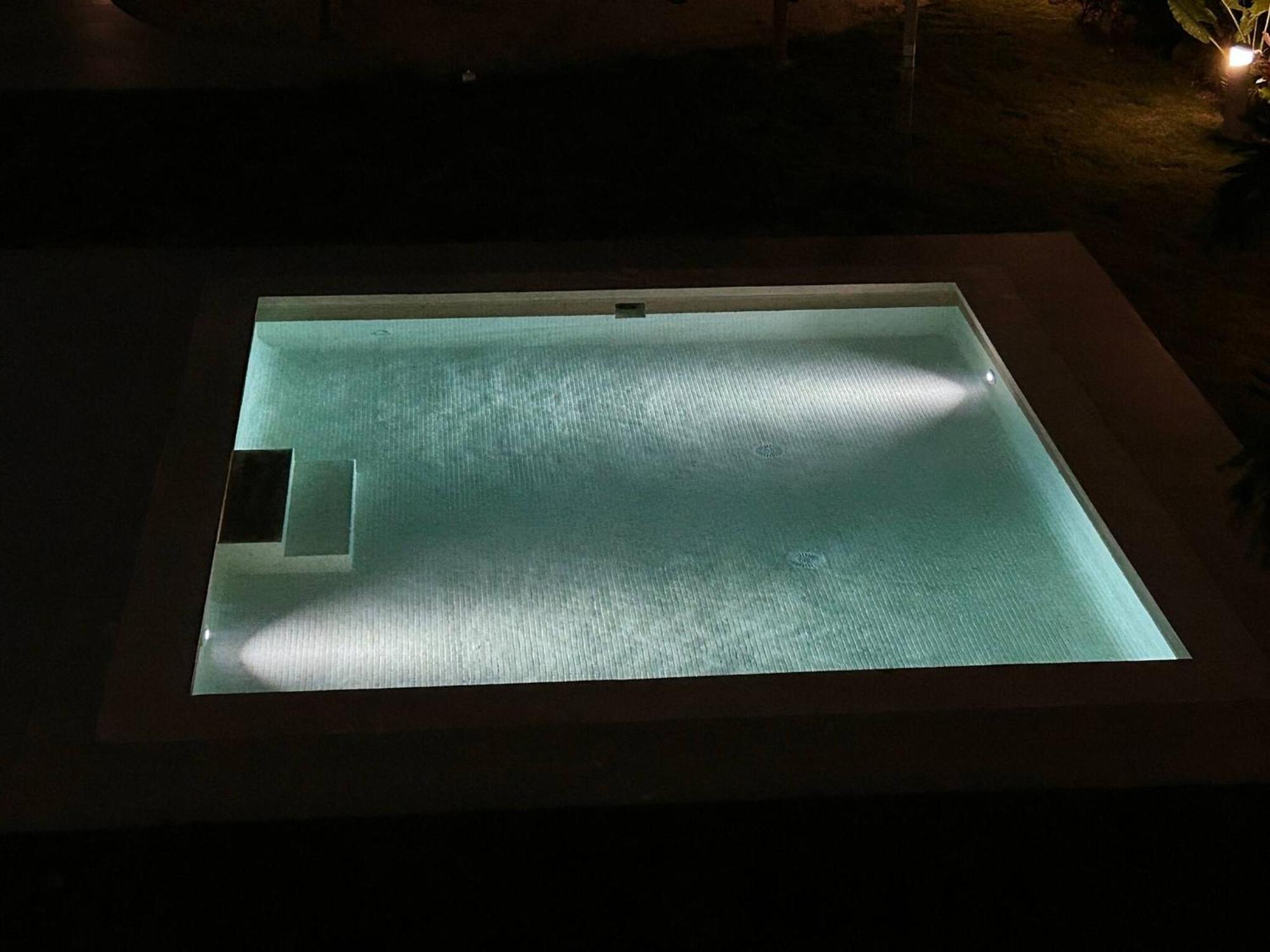 Tropical Garden With Picuzzi In Playa Bavaro Apartment