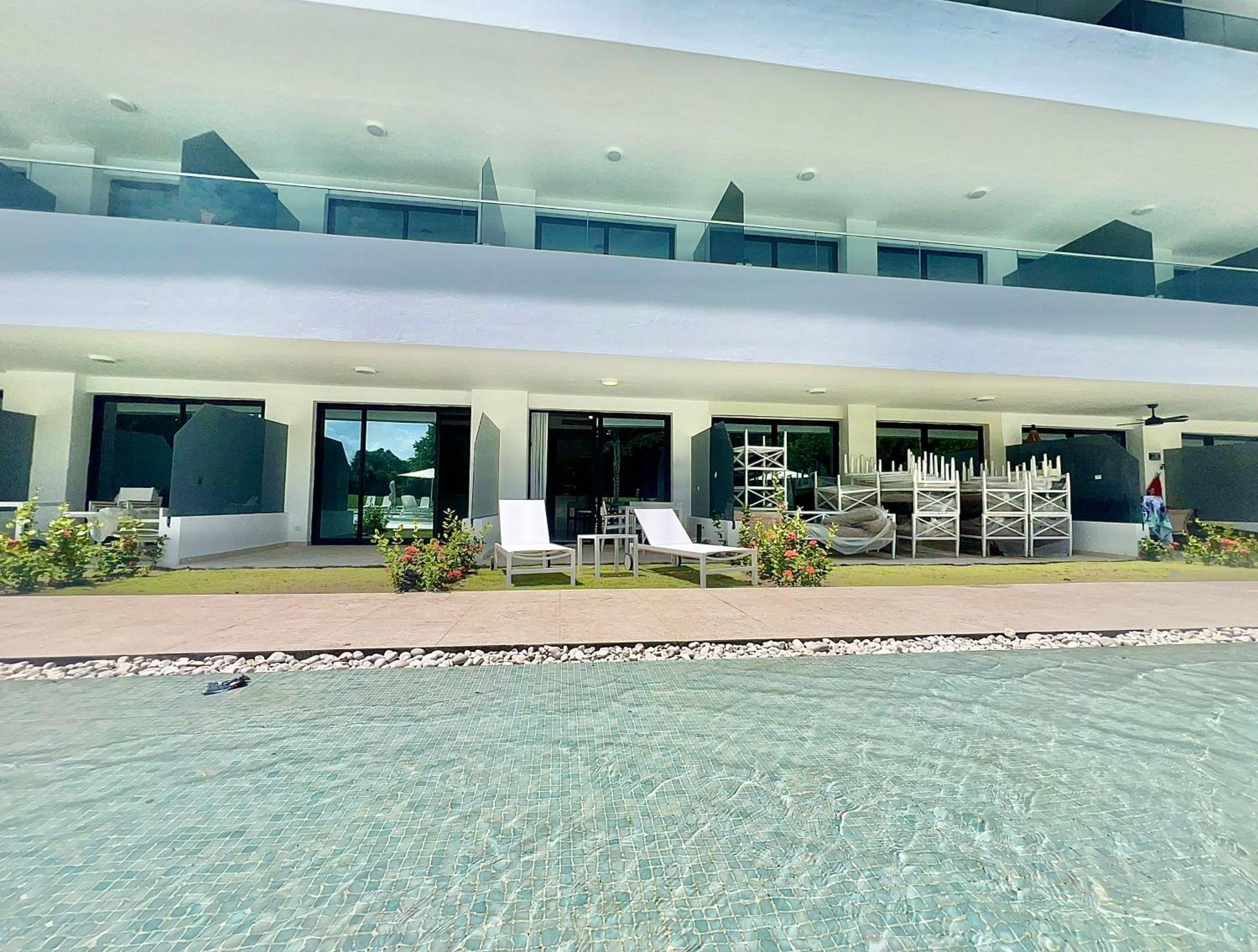 Espectacular En Cana Rock Star Acceso Directo A La Piscina Y Vista Golf G-115 * Punta Cana