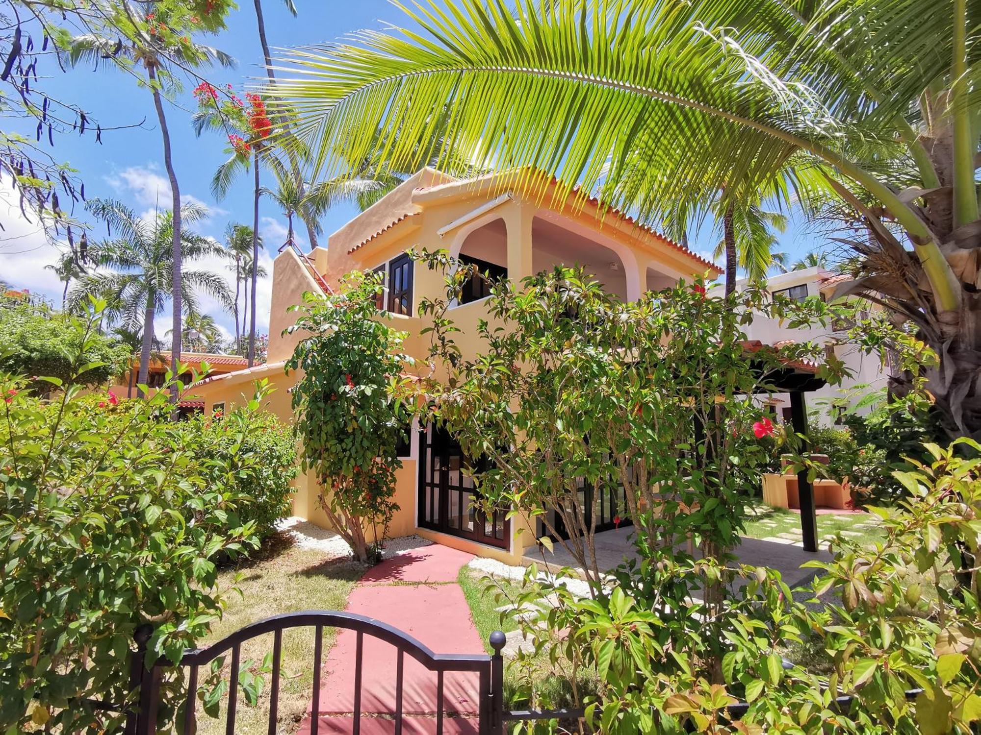 Hotel Deluxe Playa Bavaro 5*