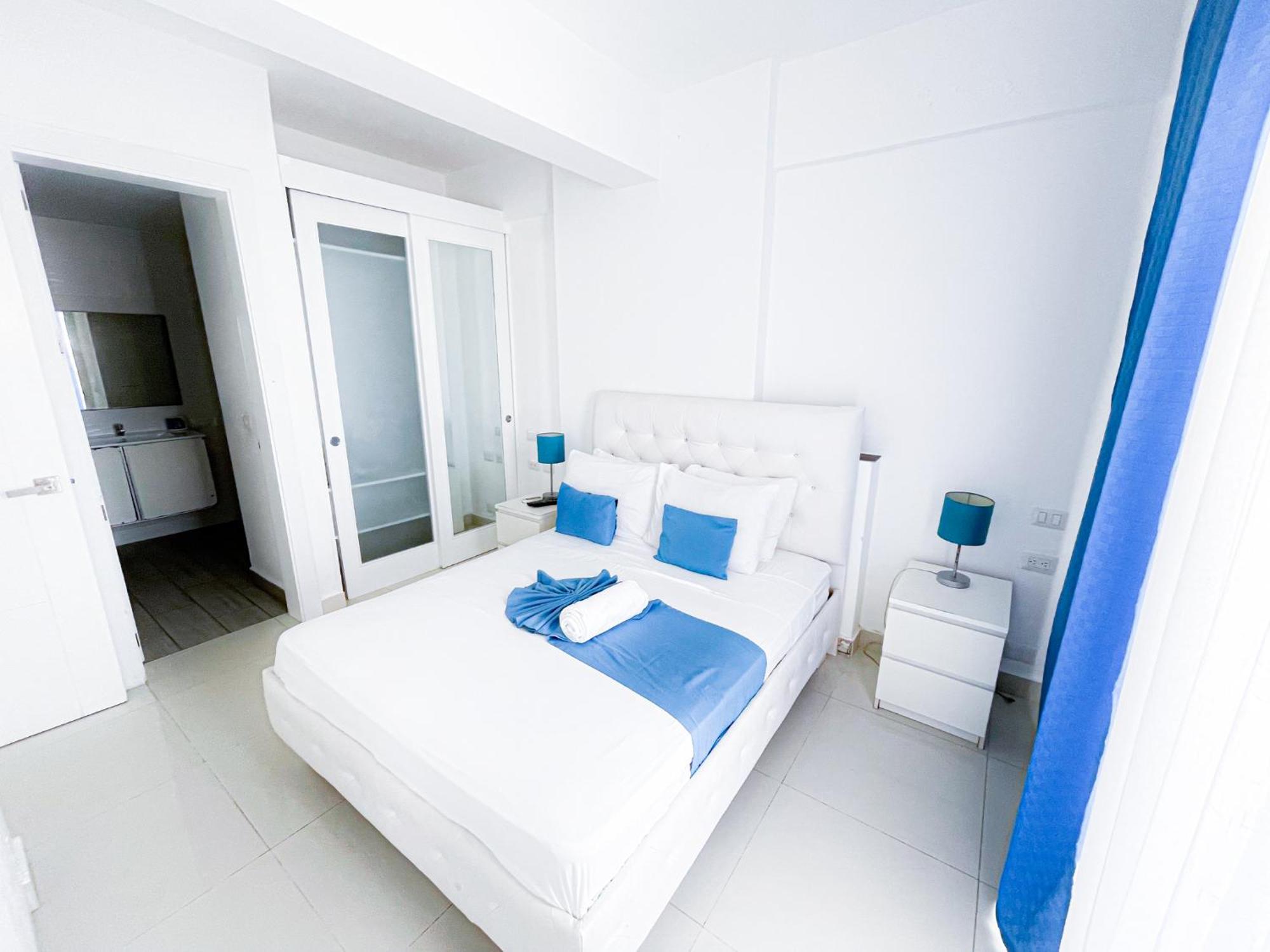 Rooftop Pool Ducassi Studio Deluxe Beach Club & Spa 5*