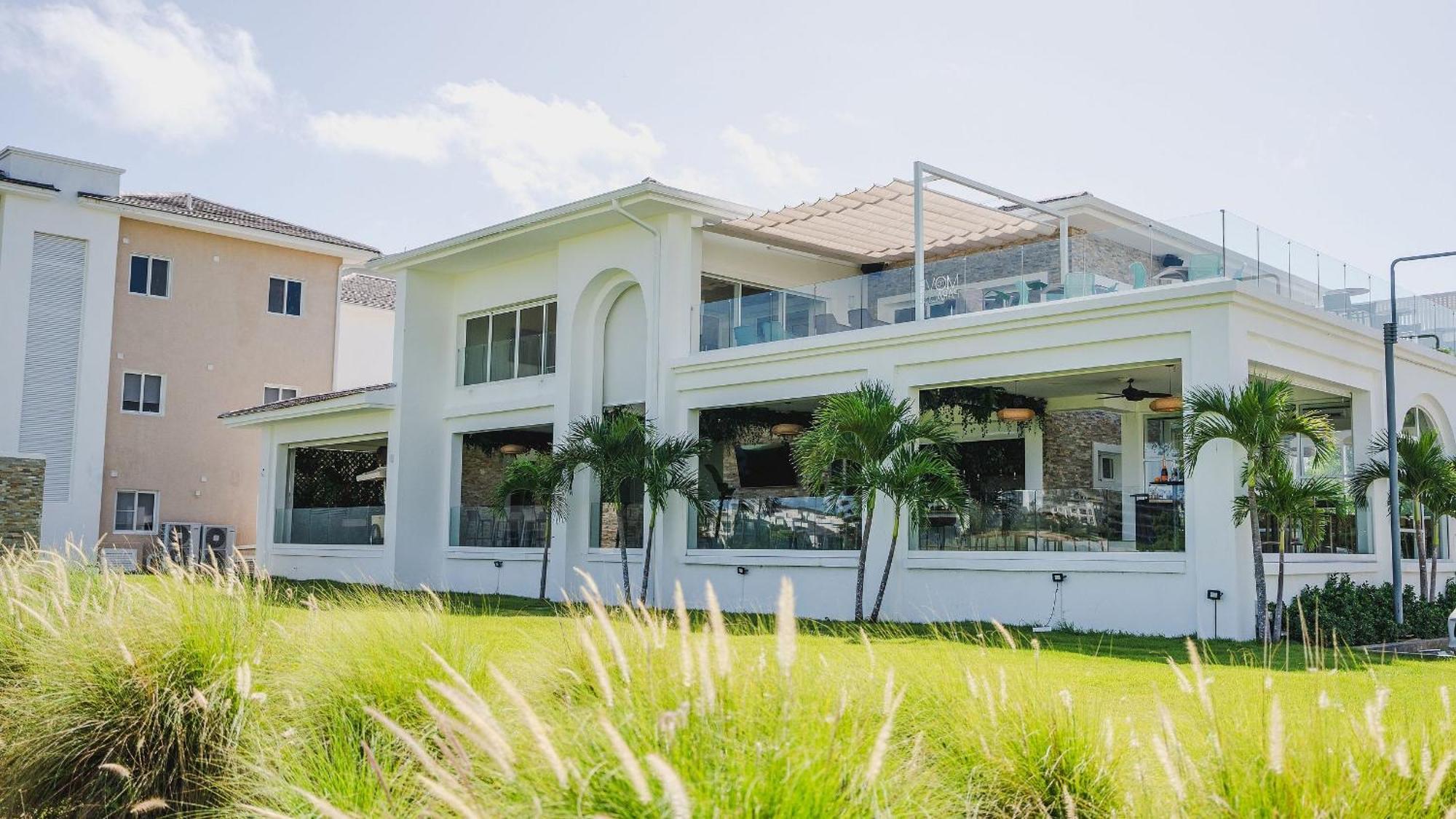 Relax Apto Pool And Golf View In Hard Rock Golf Apartment *