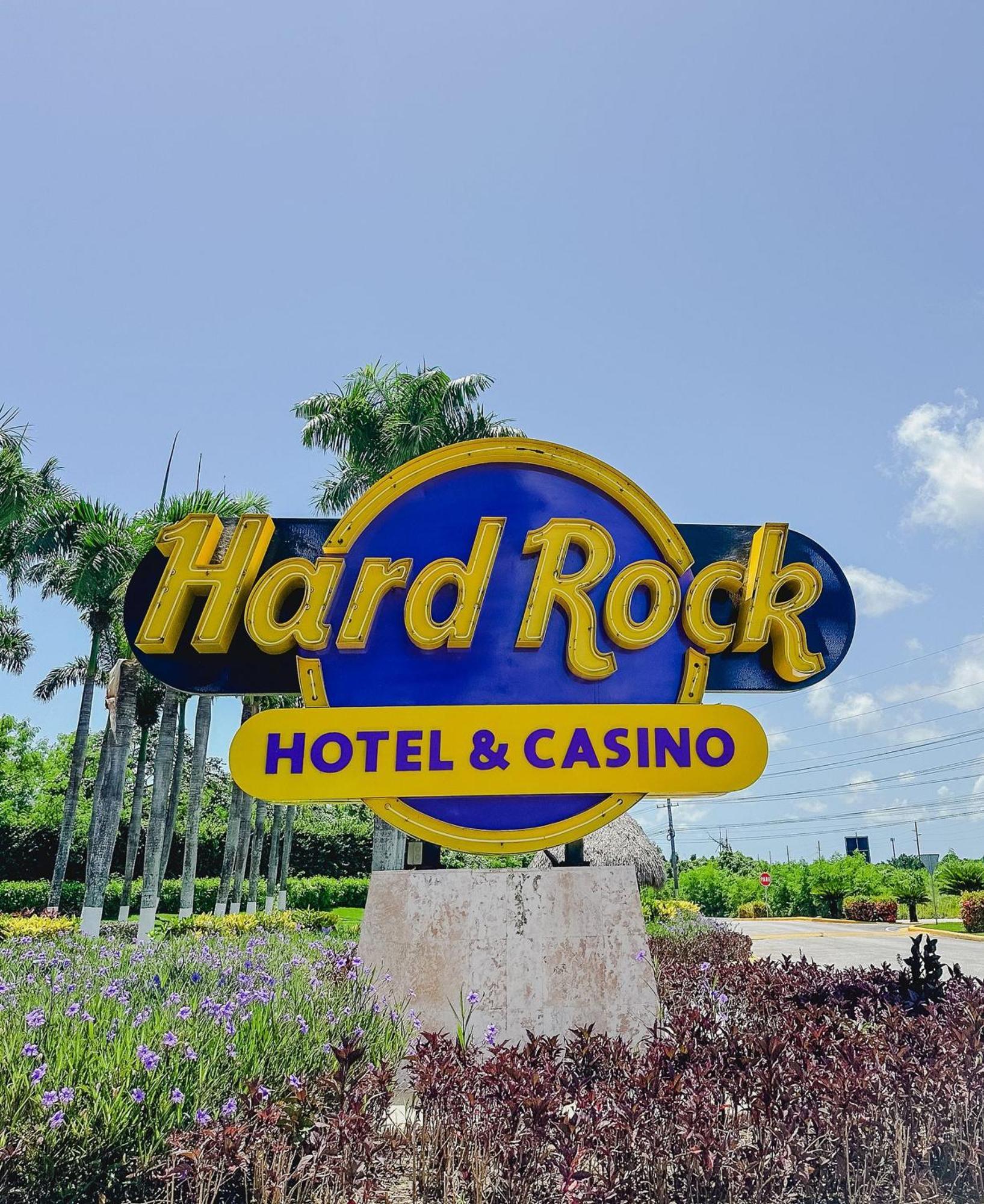 Apartment Relax Apto Pool And Golf View In Hard Rock Golf