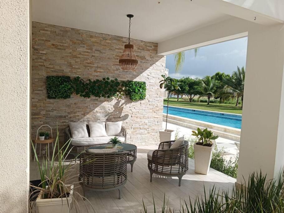Peace Pool & Comfort At Hard Rock Punta Cana