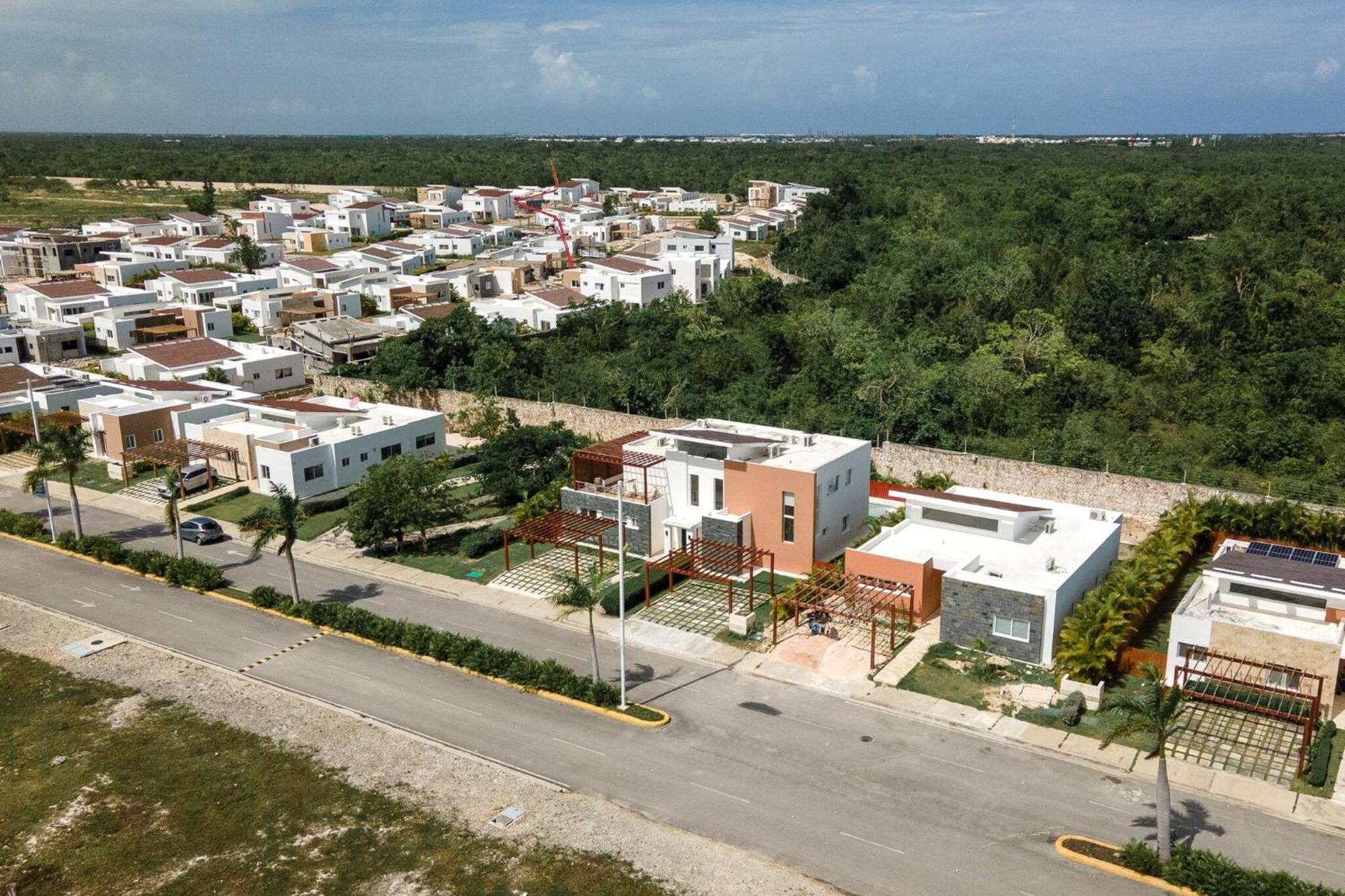 A Tropical Oasis In Vista Cana Villa