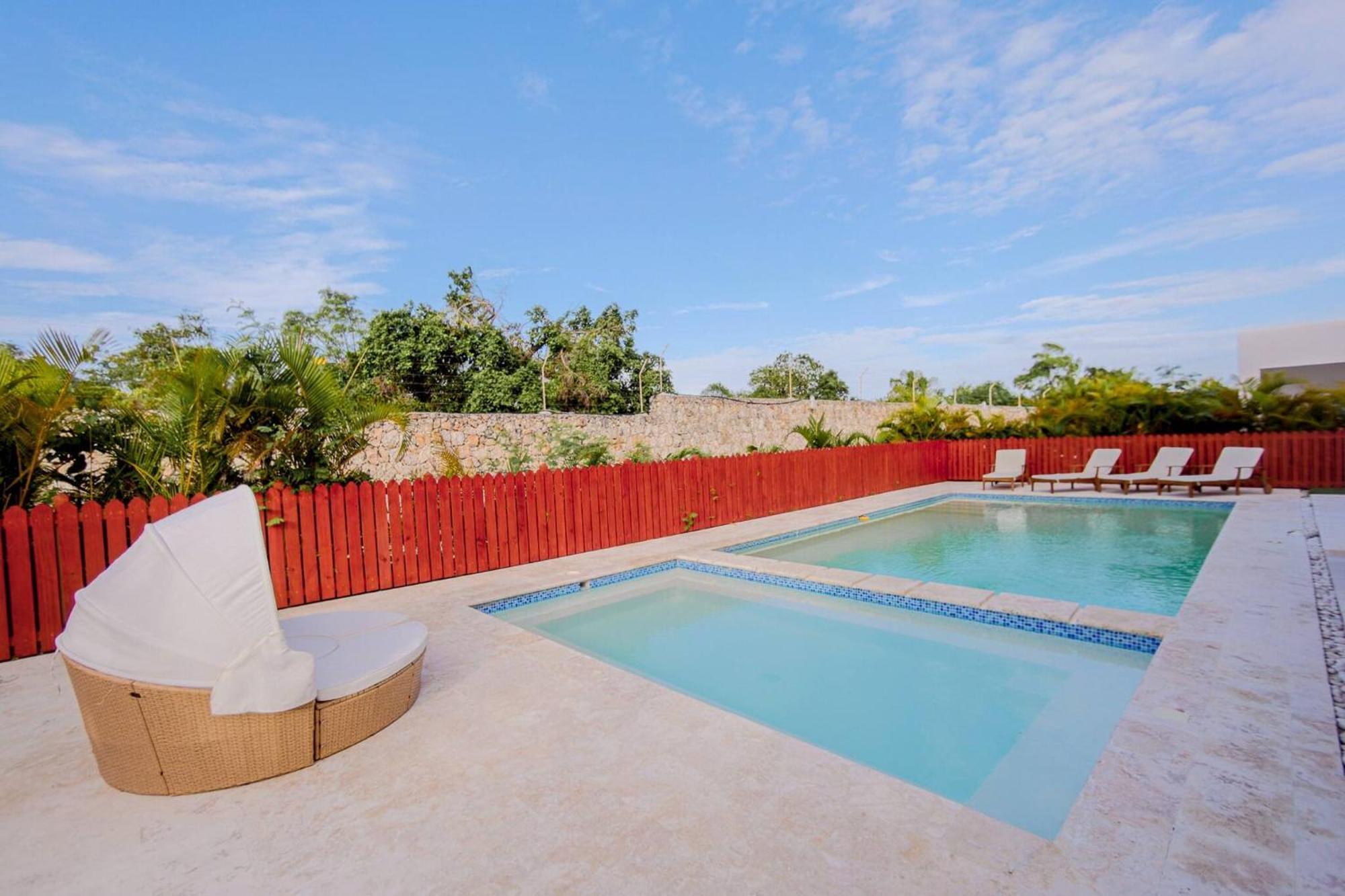 A Tropical Oasis In Vista Cana *
