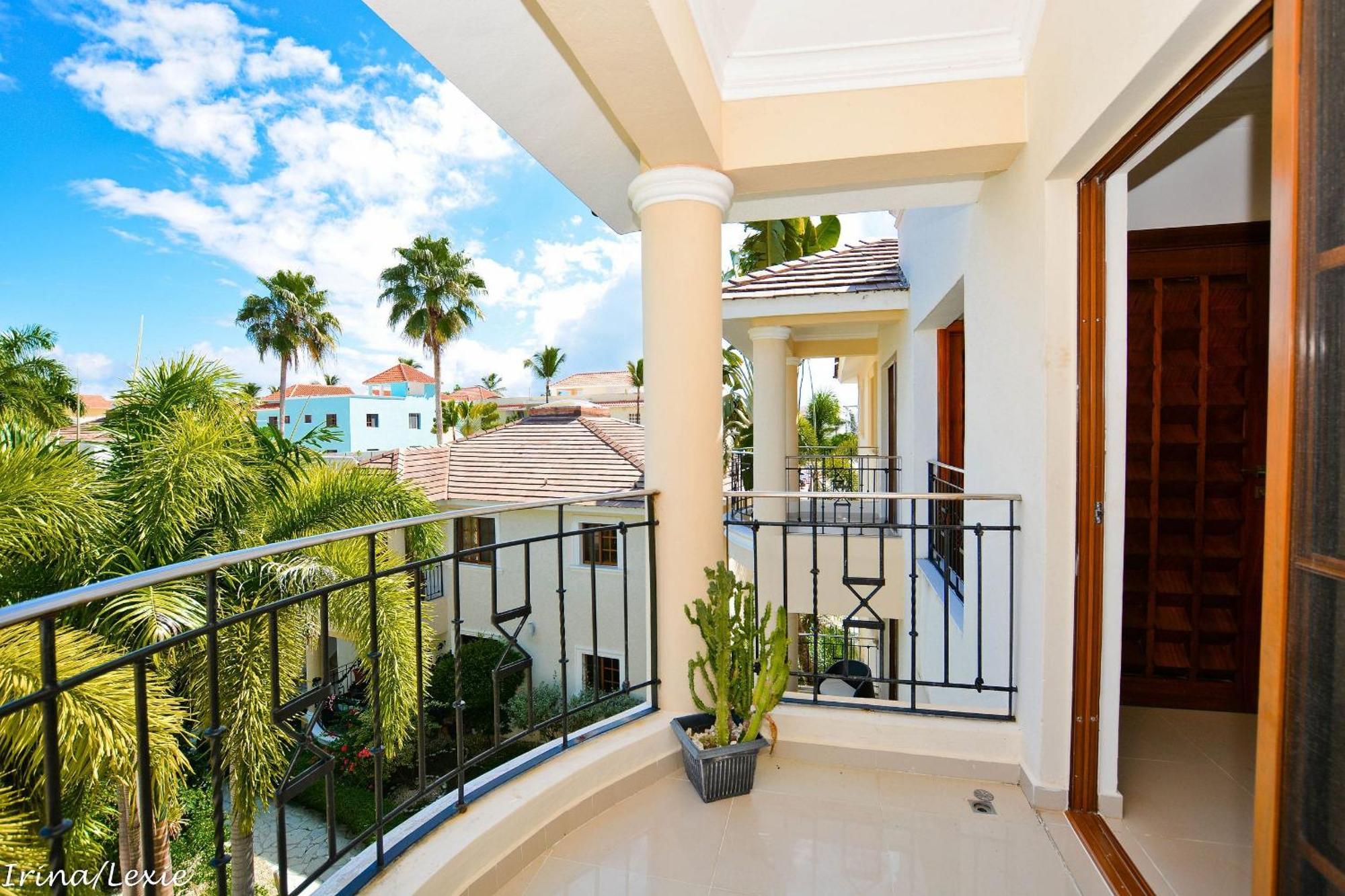 Rosa Hermosa Beauty Pool Views Penthouse Close To Playa Bavaro Apartment *