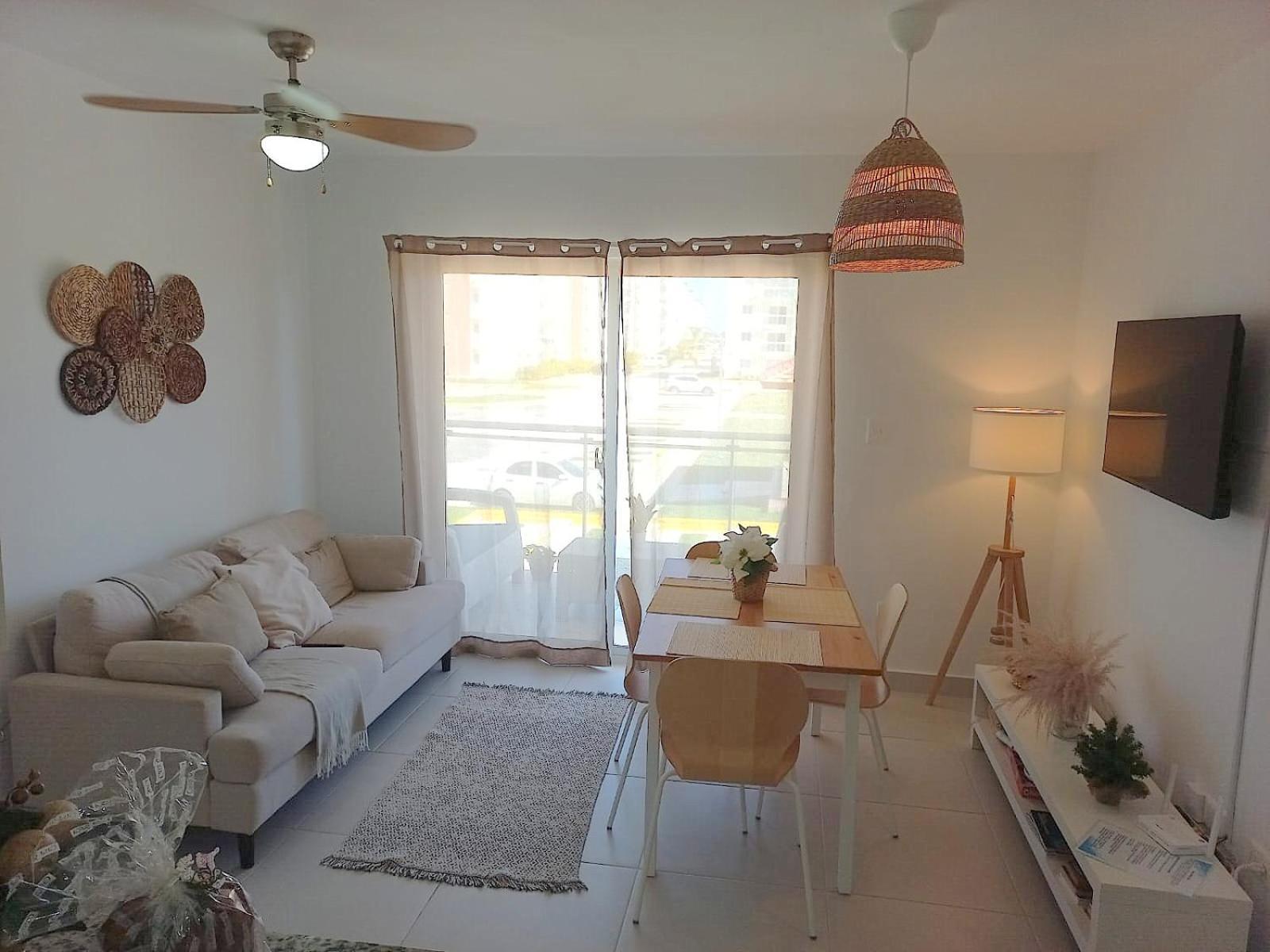 Apartamento Pool Breeze 202 *