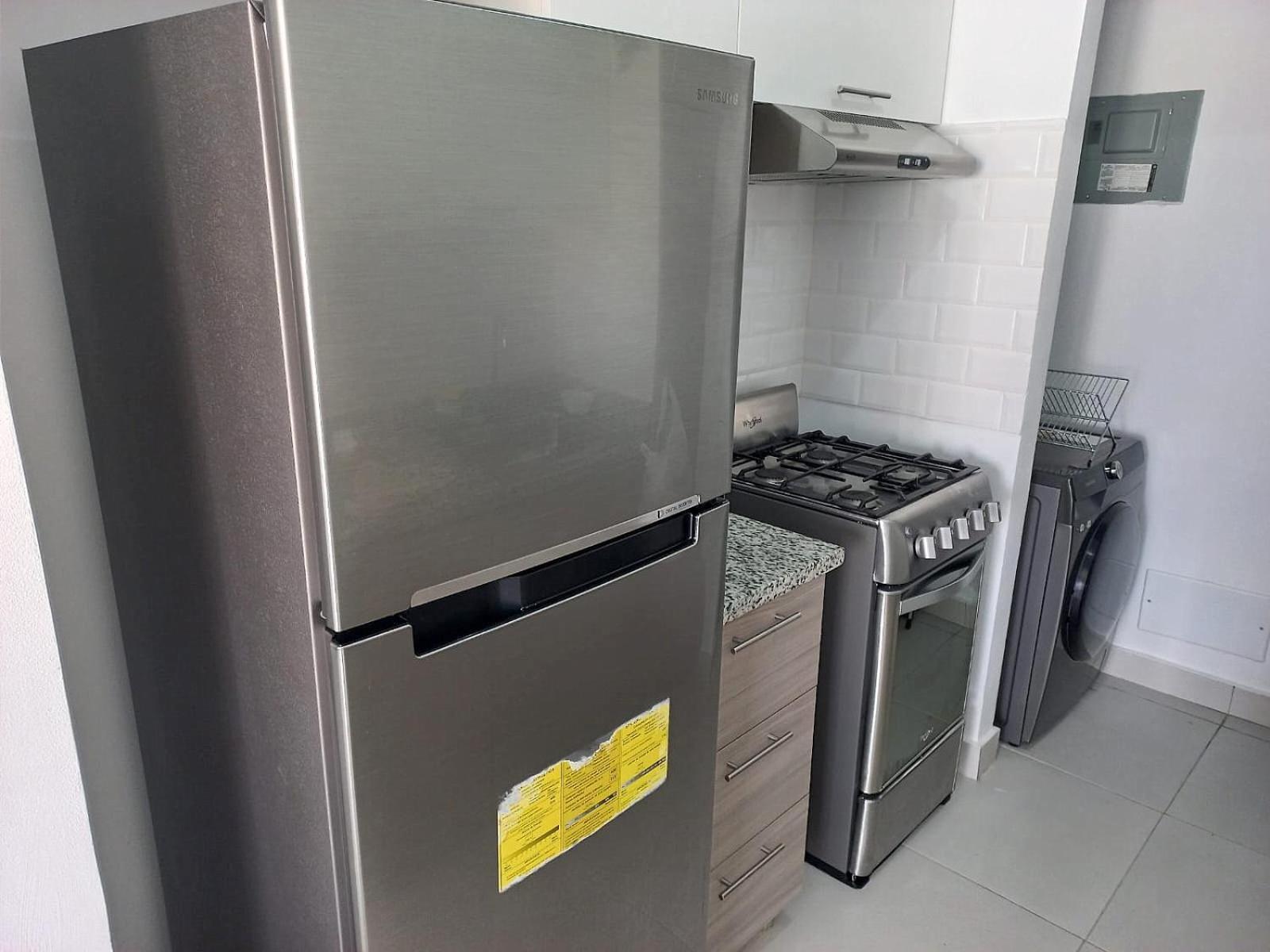 Apartamento Pool Breeze 202
