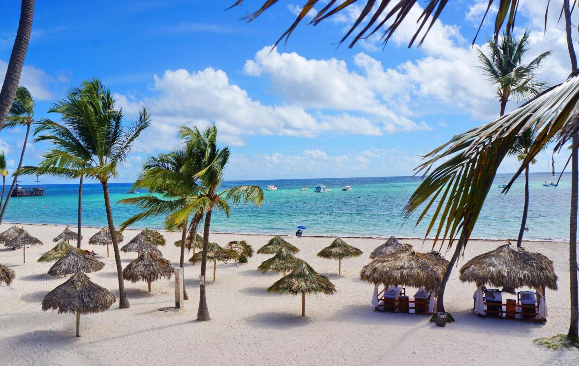 Hotel Aventura Los Corales Beach And Spa