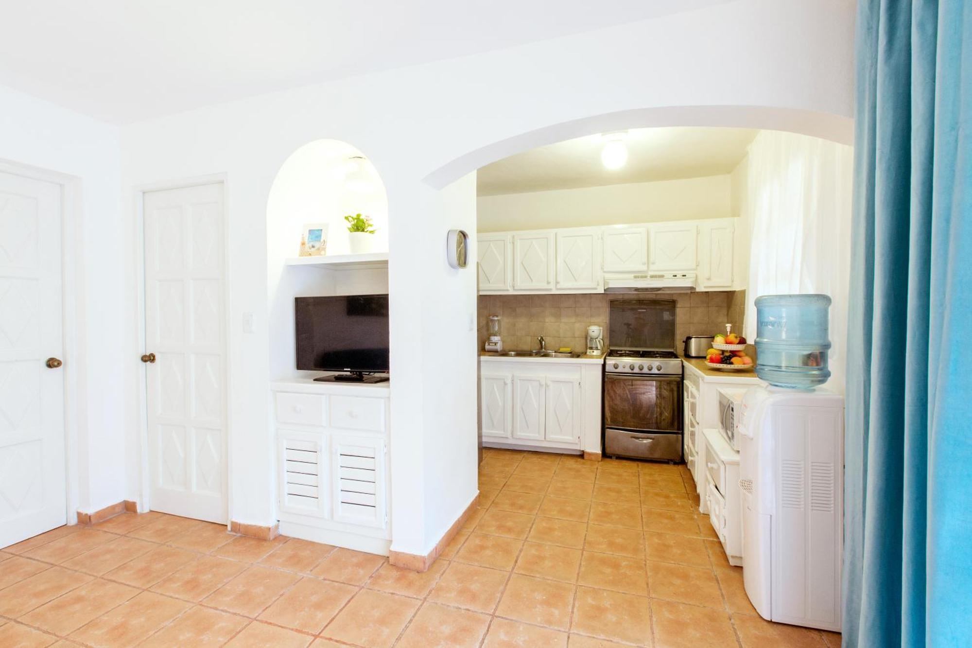 Aventura Los Corales Beach And Spa Hotel