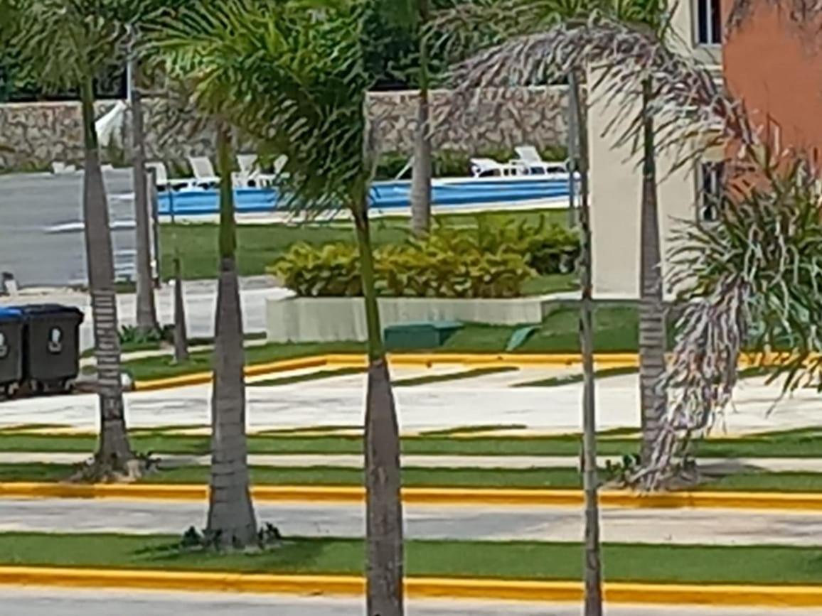 Apartamento Pool Breeze 202 *