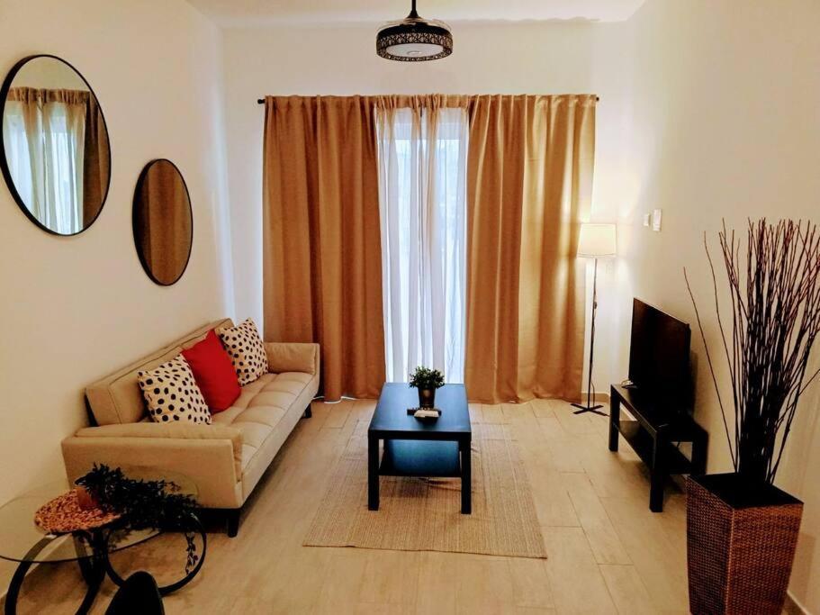 Apartment Chic Art Caribbean Escape At Hard Rock