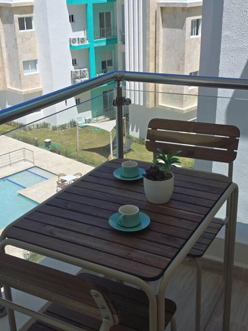 !!!new !!!charming 2-2 Penthouse 2- 3 Min Walking To Bavaro Beach, El Cortecito- Solo A 2- 3 Min Caminando De La Playa Apartment