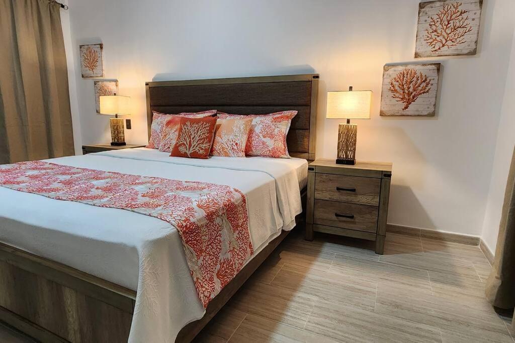 Apartment !!!new !!!charming 2-2 Penthouse 2- 3 Min Walking To Bavaro Beach, El Cortecito- Solo A 2- 3 Min Caminando De La Playa Punta Cana