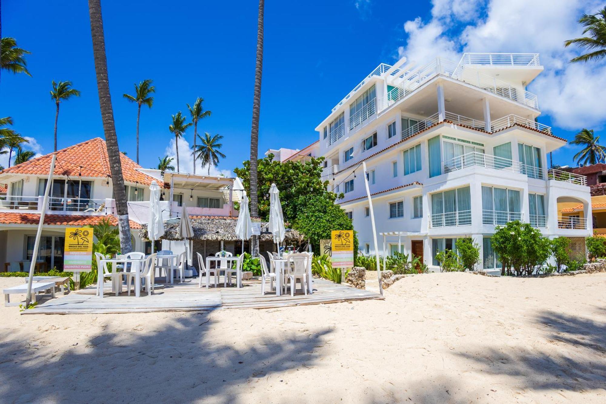 Prime Ocean View - 3-bedroom Getaway With Private Terrace On Bavaro