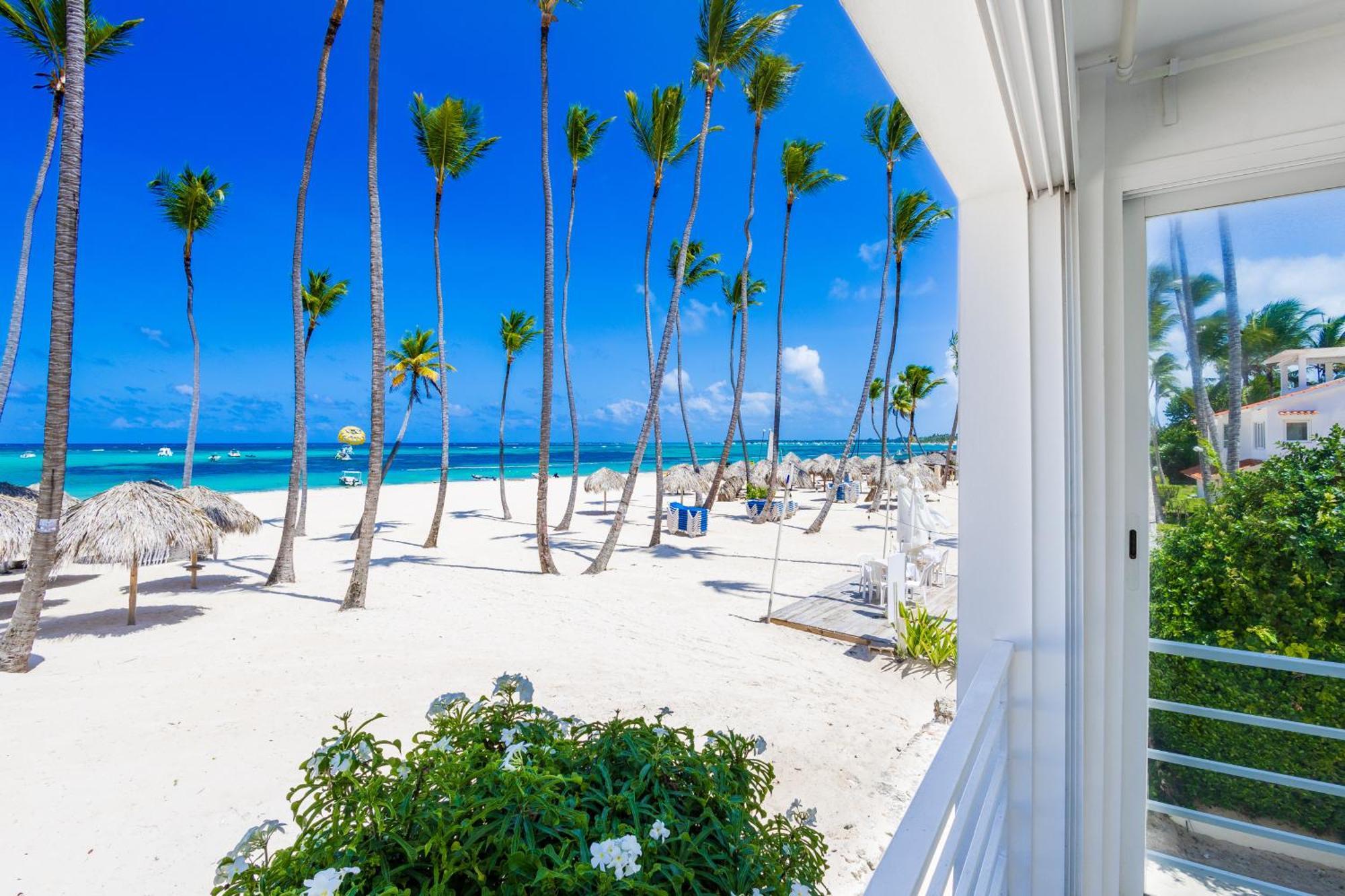 Prime Ocean View - 3-bedroom Getaway With Private Terrace On Bavaro Apartamento